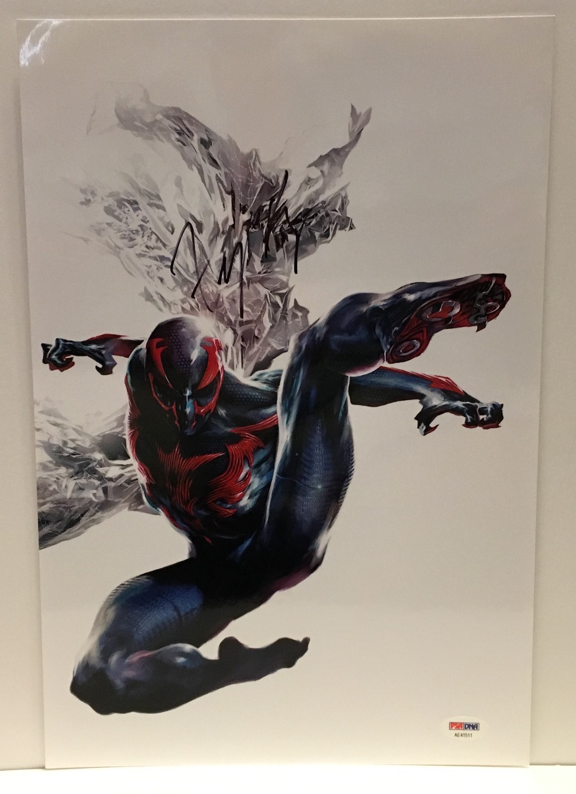 FREDDY RODRIGUEZ SIGNED 10X15 PHOTO “ULTIMATE SPIDER-MAN” PSA DNA
