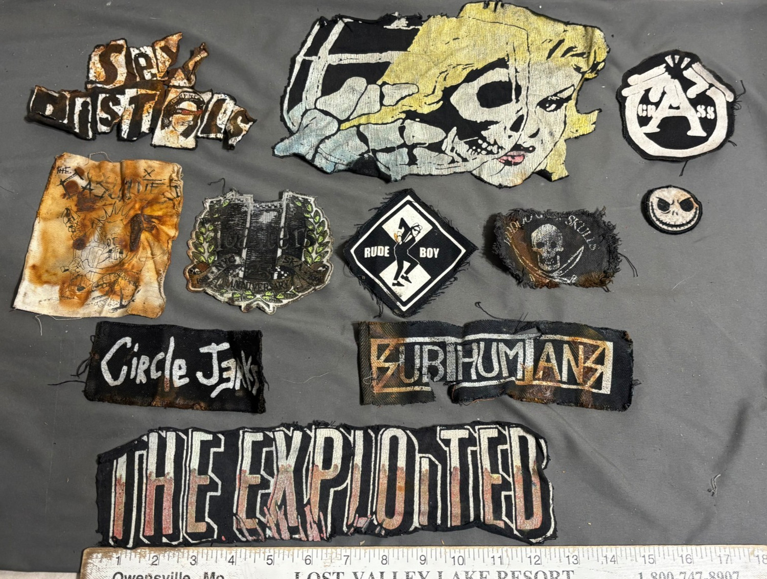 Lot vtg 1970s 80s PUNK ROCK Patches SEX PISTOLS Circle Jerks CRASS Toasters UV