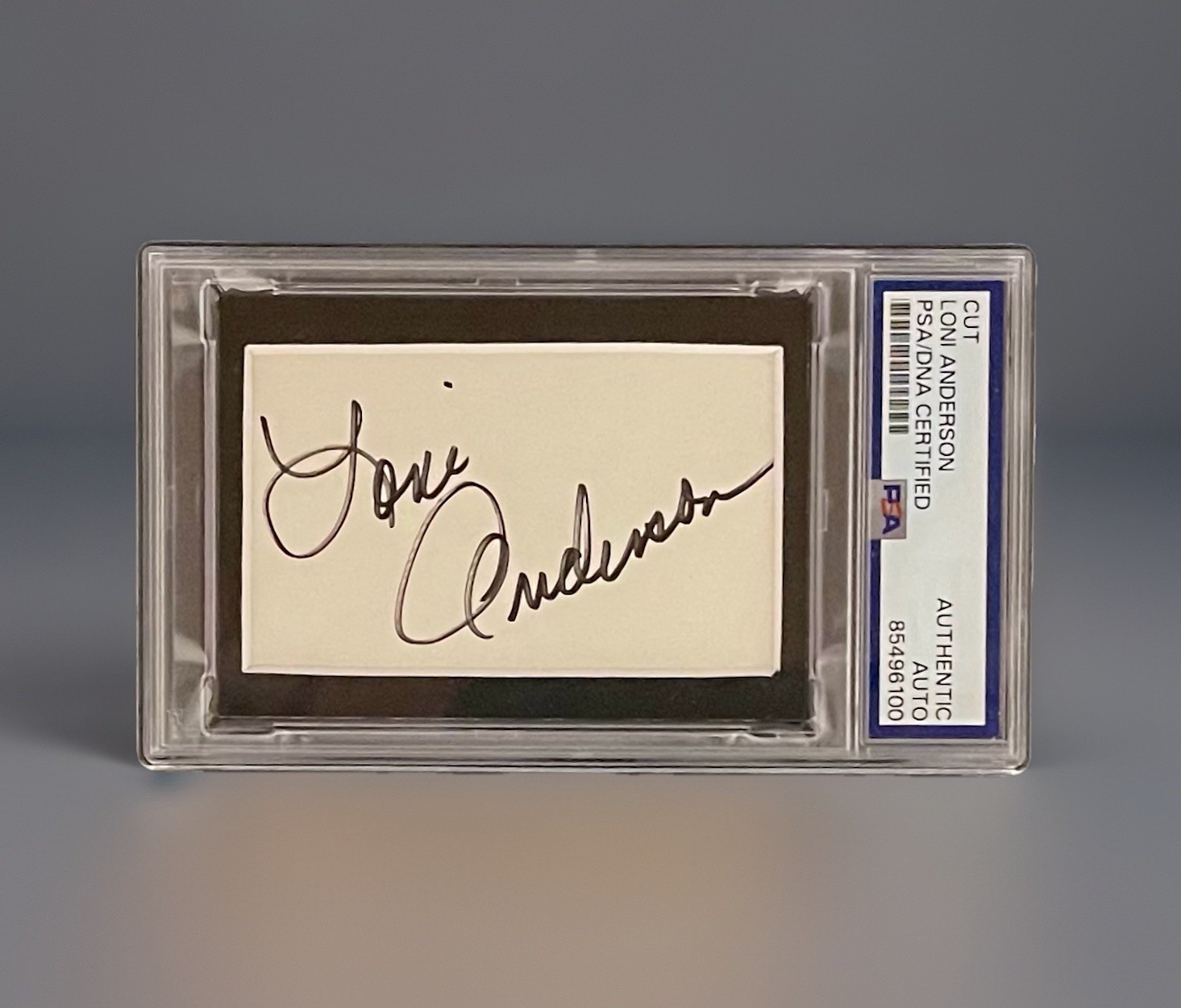 Loni Anderson PSA/DNA Signed Cut Signature Autographed Slabbed WKRP Cincinnati