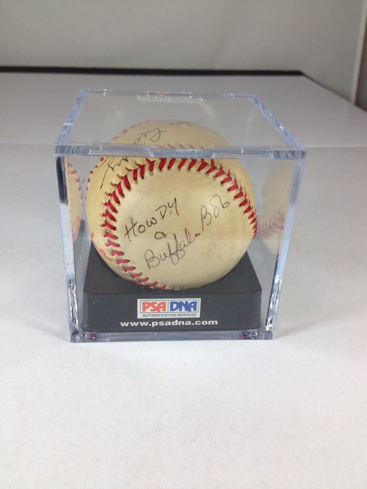 Buffalo Bob, Gordon Liddy, Signed, Baseball PSA Autograph Grade 8, Total 4 Sigs.