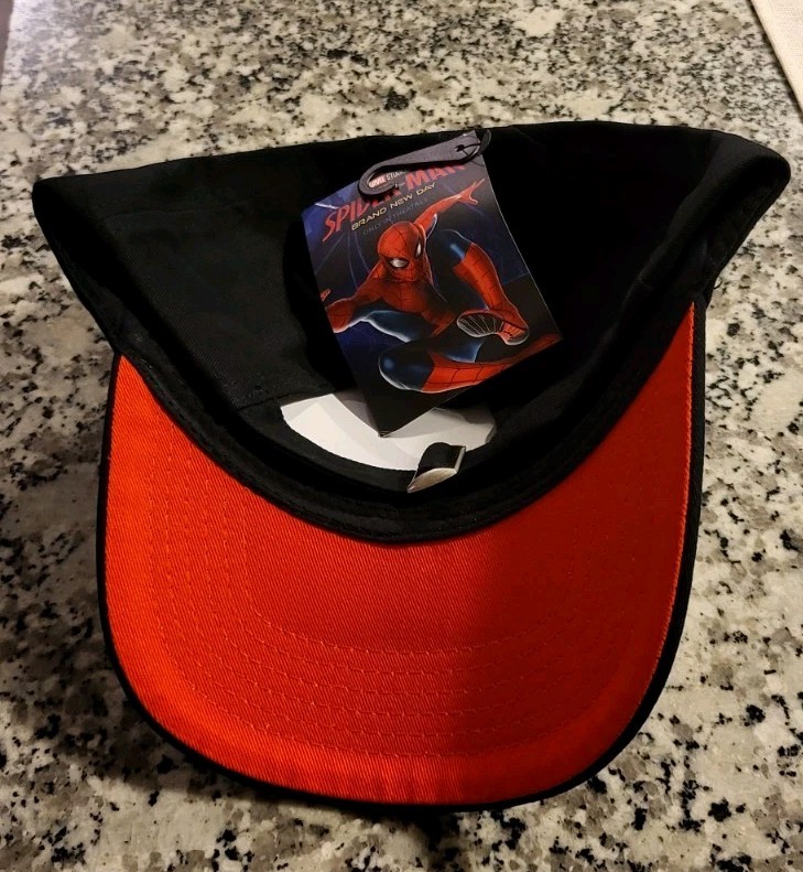 Marvel Studios Limited Edition Spider-Man: Brand New Day Cap Hat Lid Black Red