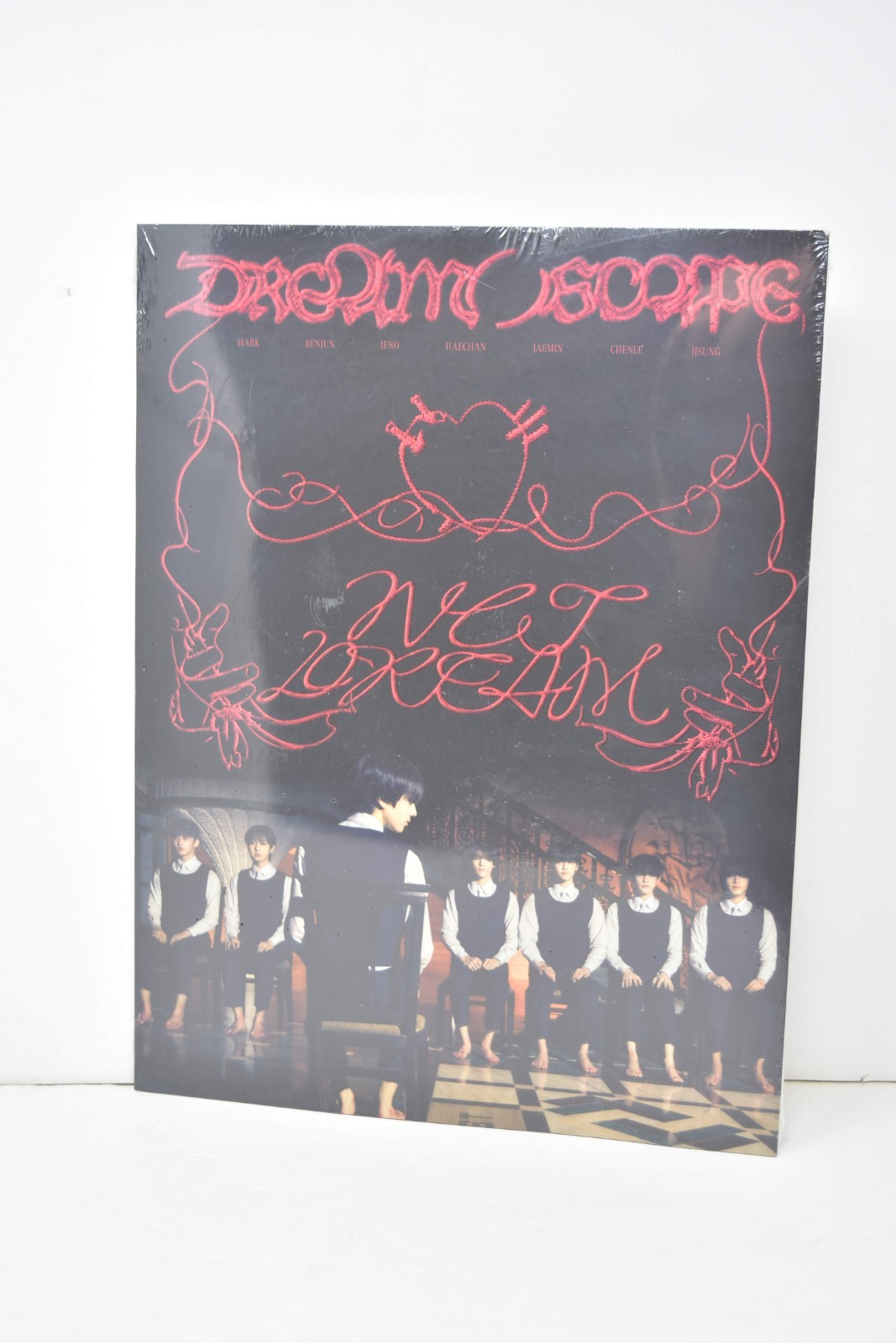 NCT DREAM – DREAM( )SCAPE (Icantfeelanything or Smoothie Ver. Photobook, CD) NEW