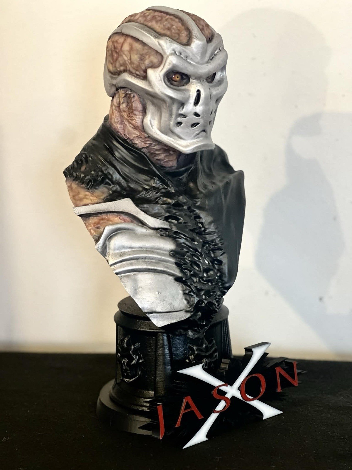 Jason X Horror Bust Statue Prop Uber Jason Voorhees