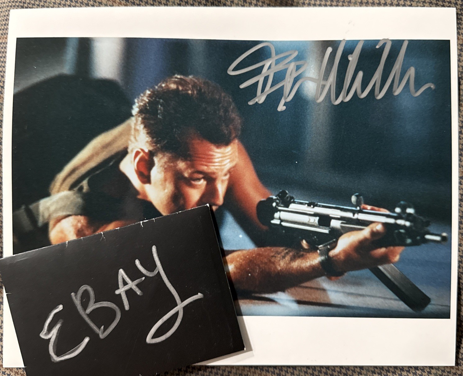 Bruce Willis Autograph SIGNED 8×10 PHOTO COA