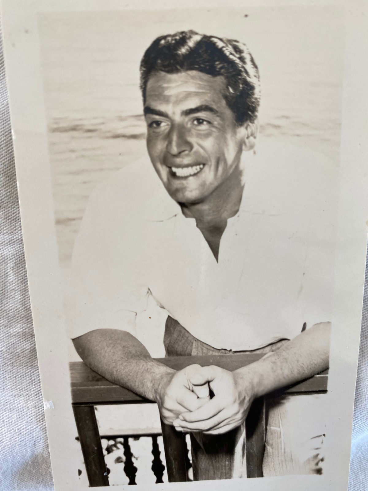 SUPER RARE!! 1950 3.5×5.5 ORIG YOUNG HANDSOME VICTOR MATURE POSTCARD