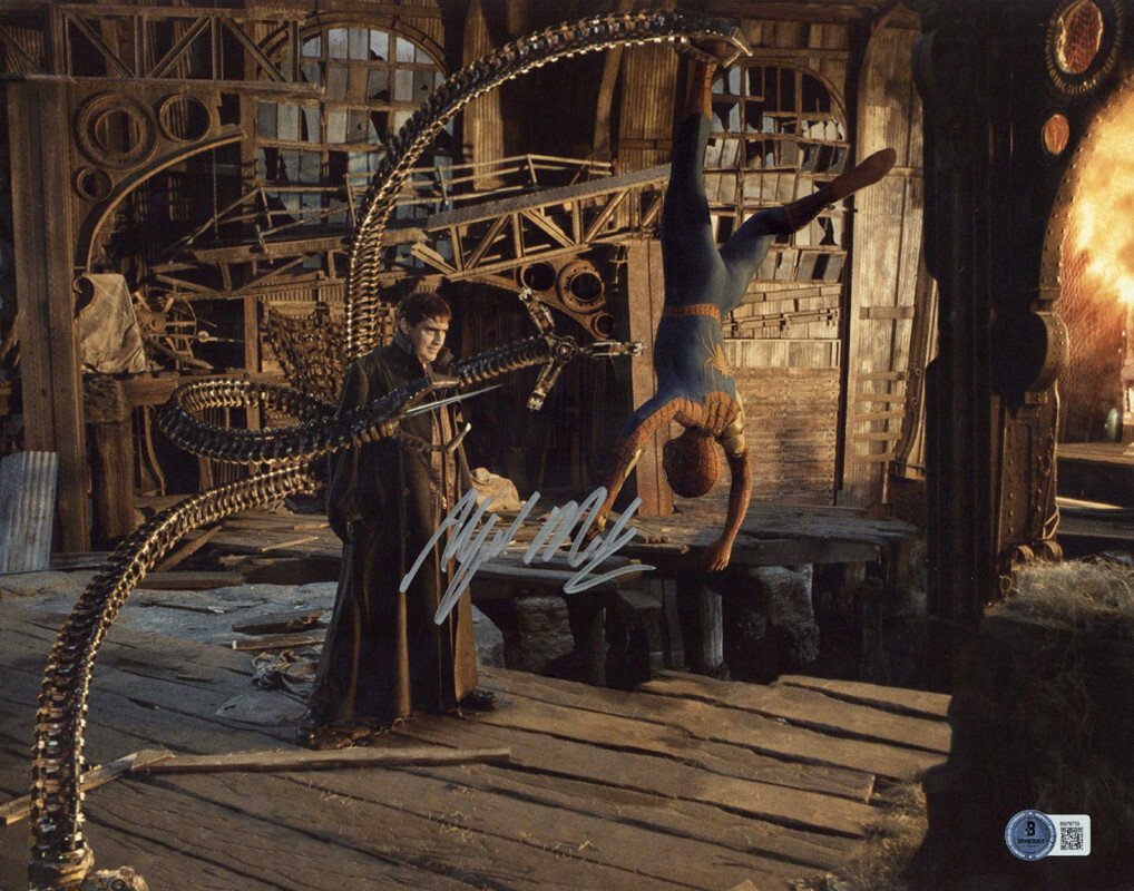 ALFRED MOLINA SIGNED 11×14 PHOTO DOCTOR OCTOPUS SPIDER MAN RARE BECKETT BAS