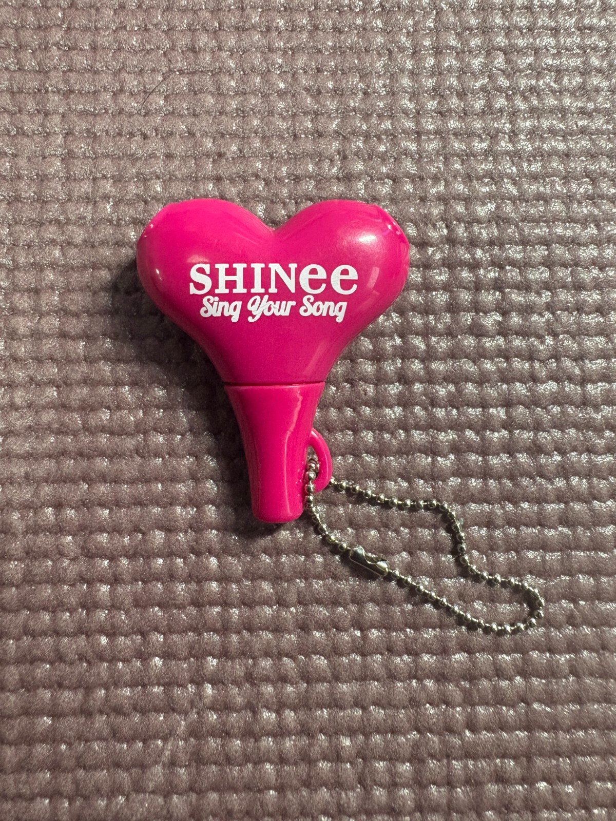 SHINee World Sing Your Song Headphone Splitter Jack Keychain Charm