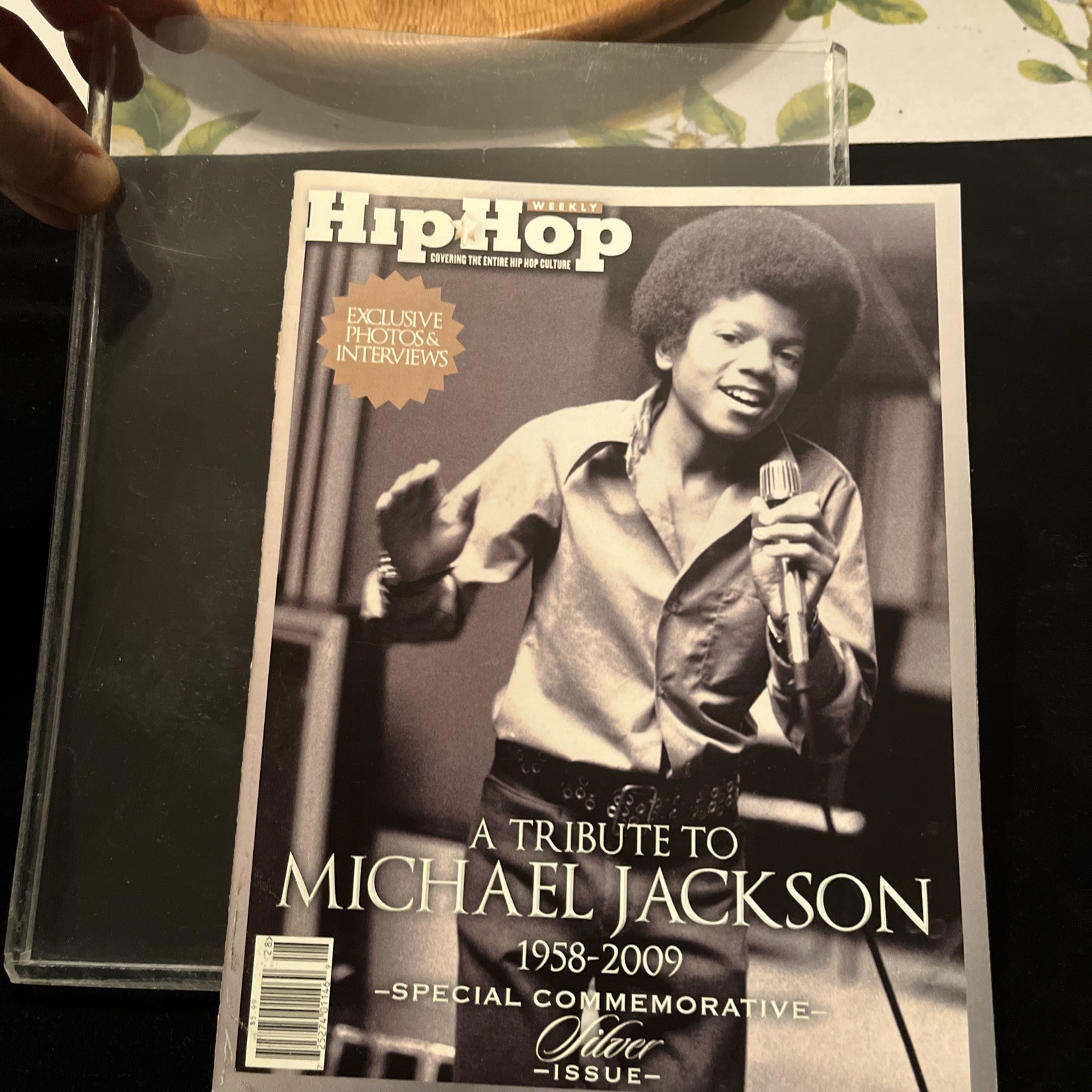 Michael Jackson hip-hop weekly 2009 In Plastic Case Special Commemorative Issue