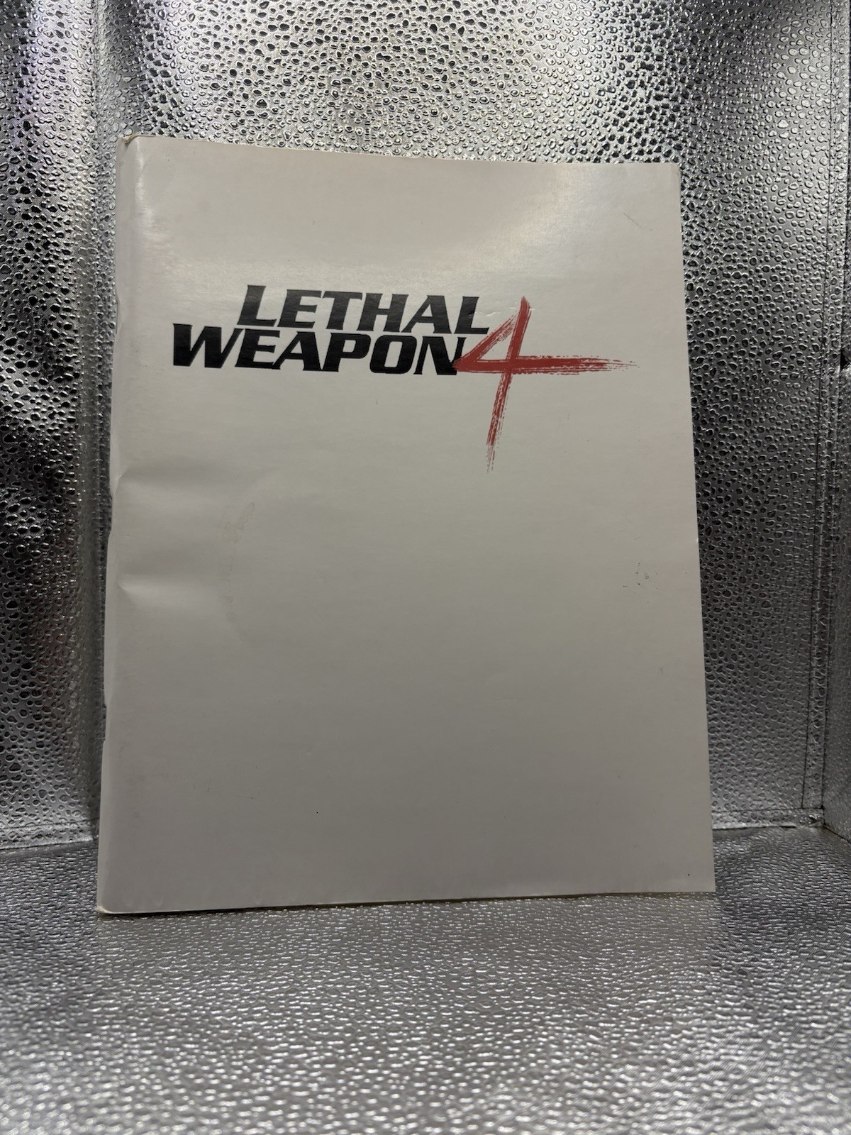 Lethal Weapon 4 Script Reprint – with copied signatures