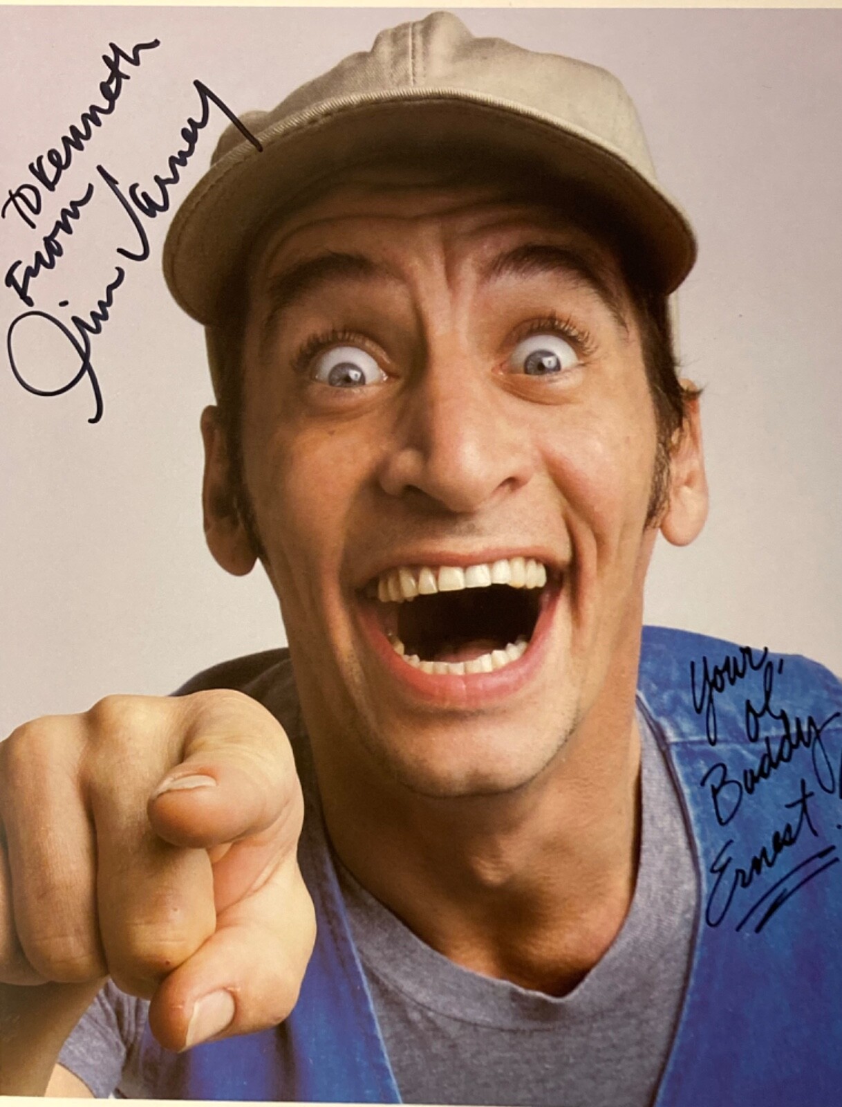 RARE Hand SIGNED Jim Varney 8×10 Color Photo – Ernest P. Worrell – Comedian etc