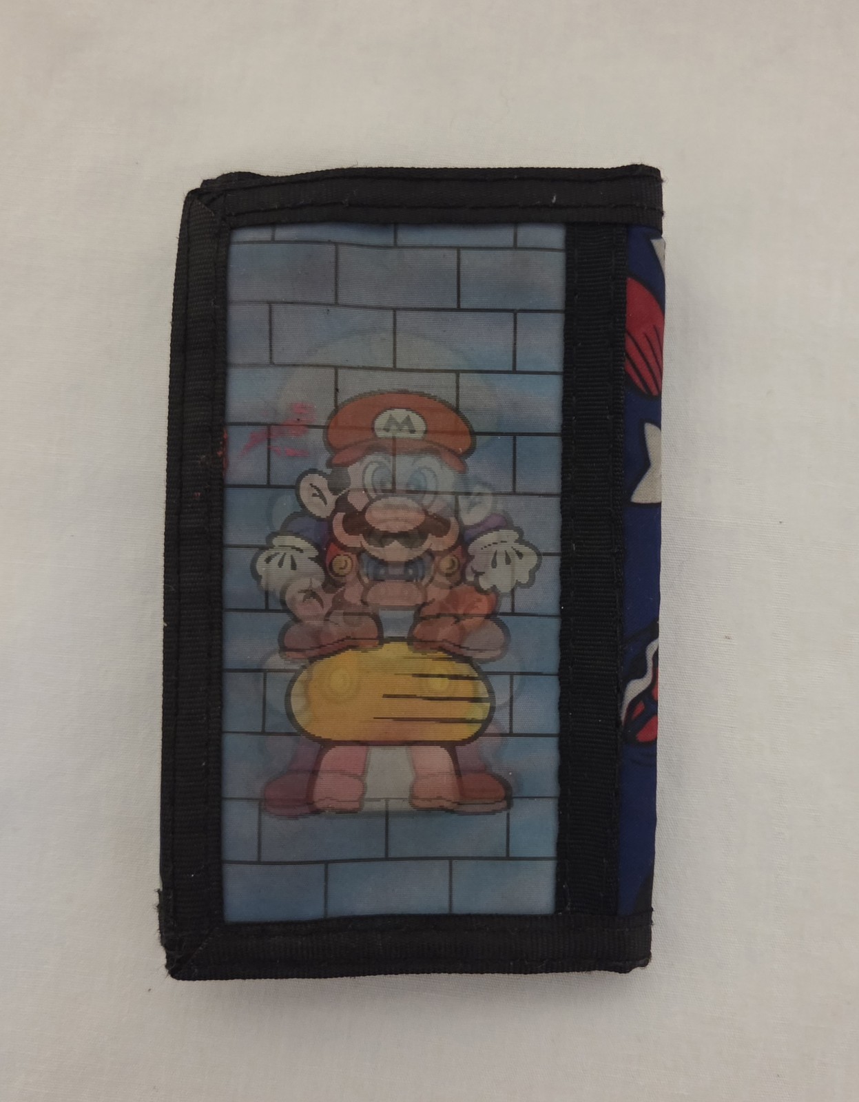 Nintendo Super Mario Bros. Mario Wallet 1990 Collectible Video Game Memorabilia