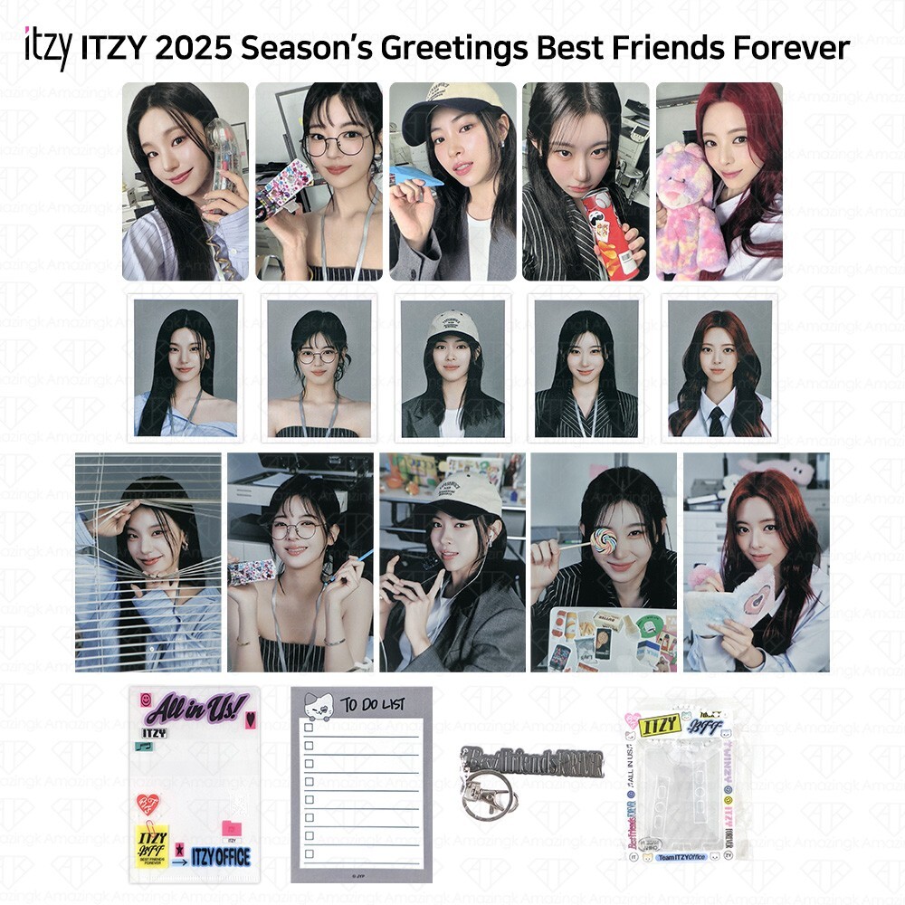 ITZY 2025 Season’s Greetings Best Friends Forever Photocard ID Photo Keyring