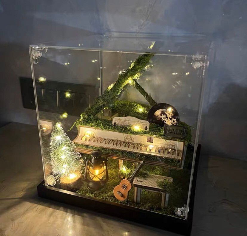 simulation moss piano decoration Taylor Swift champagne problem era concert .