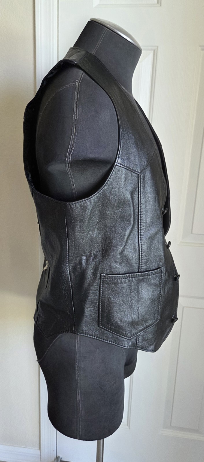 2023 “Spinning Gold” Movie KISS Michael Rubin Alex Frehley Leather Vest