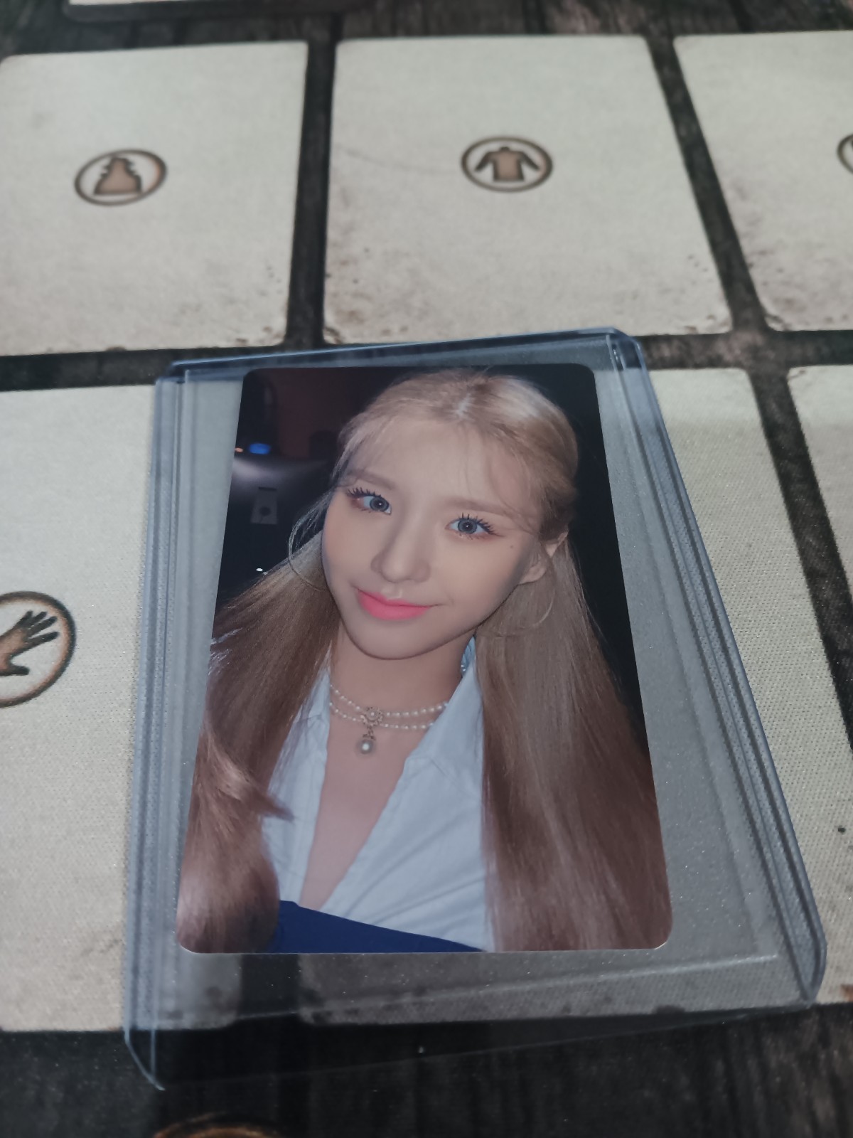 LOONA Season’s Greetings LOONA Class of 2022 Photocard K-pop Poca PC used good