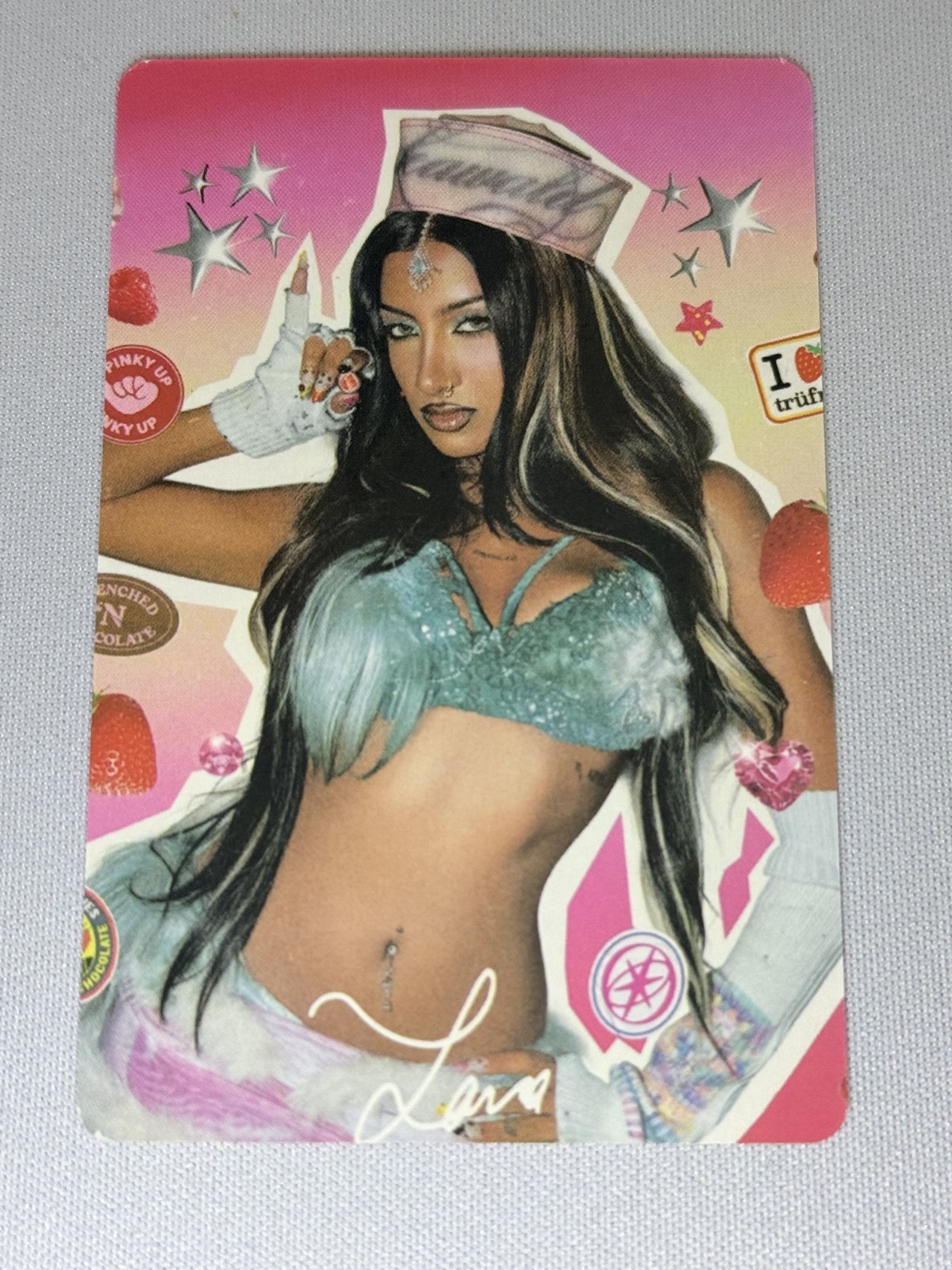 Lara KATSEYE The Wildworld Tour Photocard – Kpop Cute Sexy Girl Eyekons