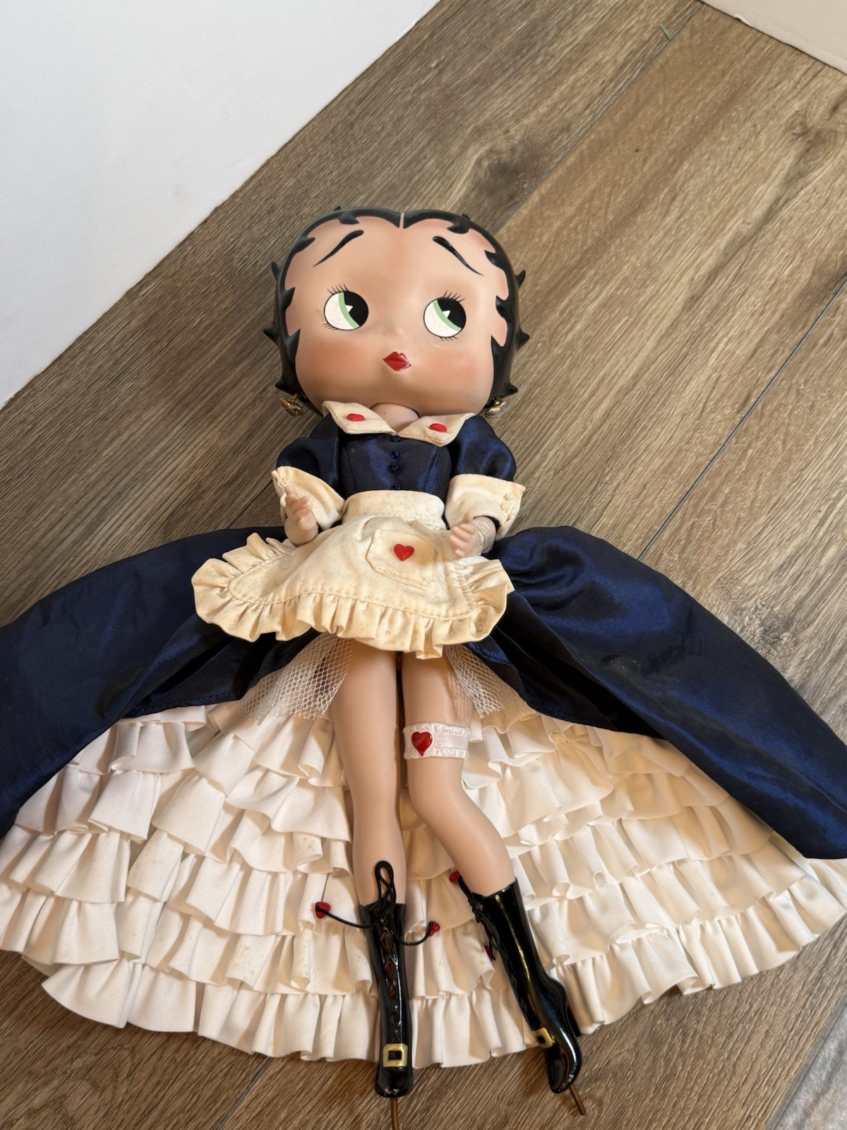 Danbury Mint Bountiful Betty Porcelain Collector Doll Betty Boop