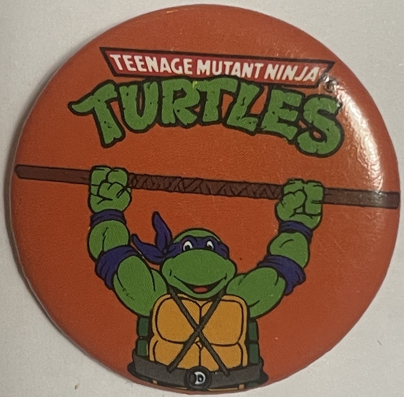 Vintage 1990 Teenage Mutant Ninja Turtles Donatello Cartoon Pin TMNT Button 🐢