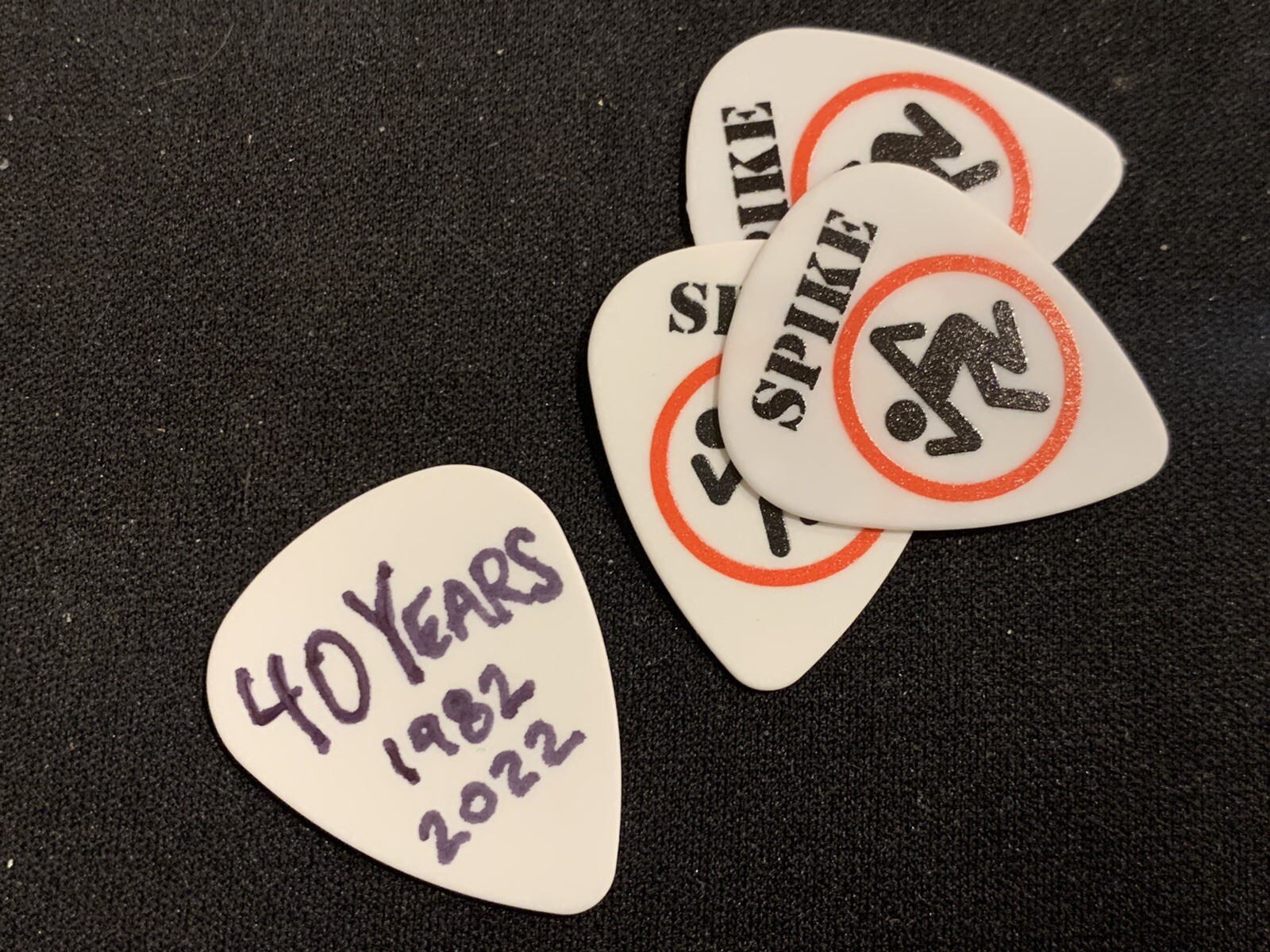 Spike Cassidy D.R.I. Guitar Pick (signed) dirty rotten imbeciles DRI NEW white