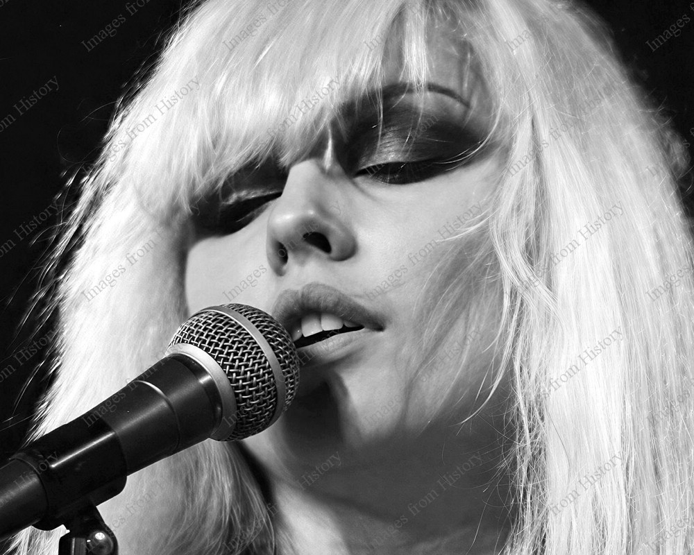 8×10 Print Debbie Harry Pioneering New Wave Punk Rock Band Blondie 1970’s