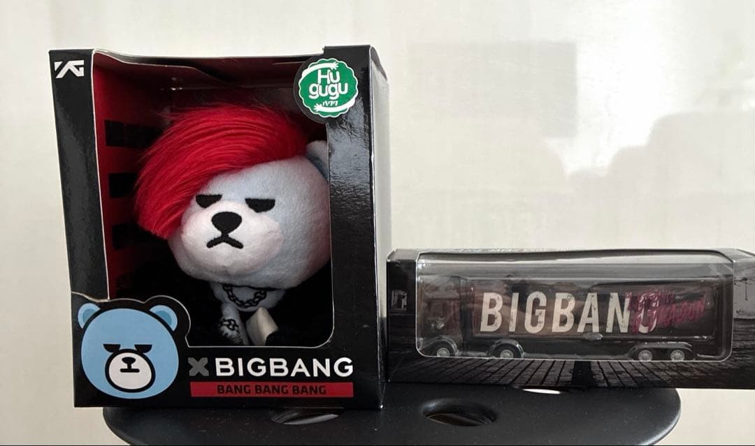 KRUNKxBIGBANG GDRAGON Huggu Tour Truck Timepiece Wristwatch Rare Authentic