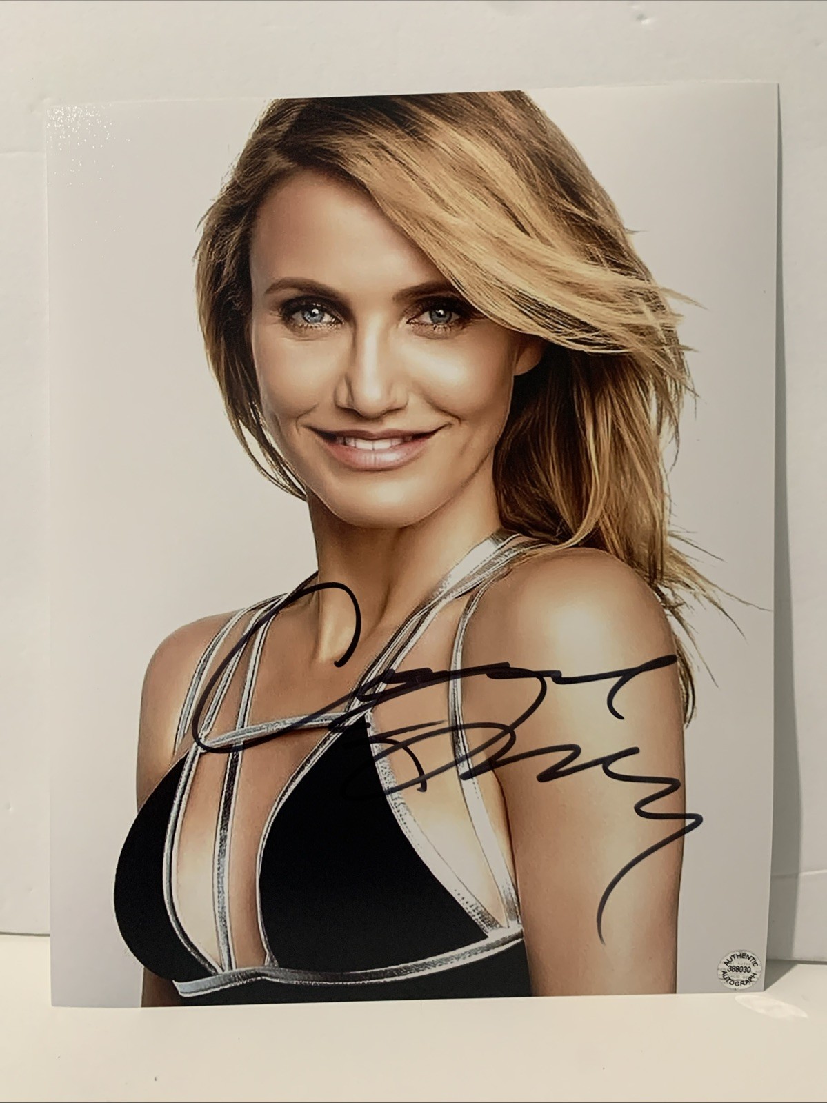 Cameron Diaz (actress) signed Autographed 8×10 photo – AUTO with COA