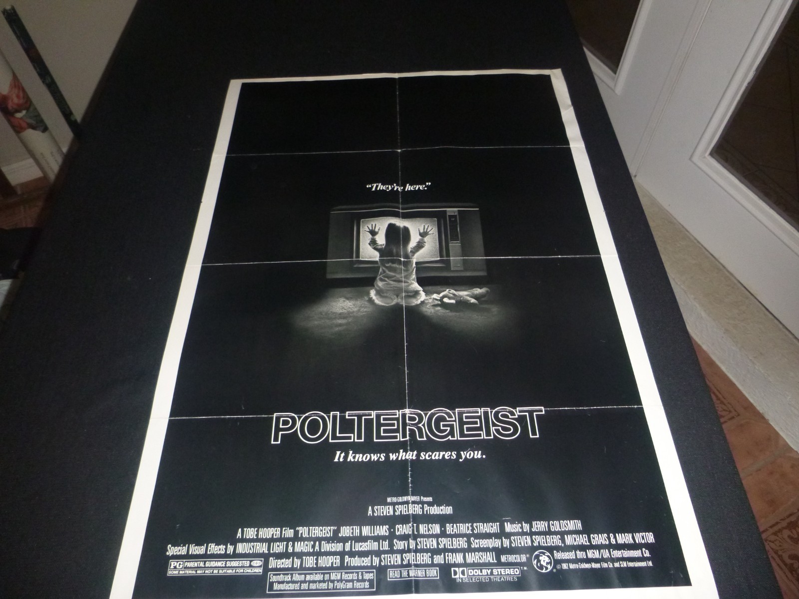 POLTERGEIST ORIGINAL 1982 POSTER 27×41 StyleB