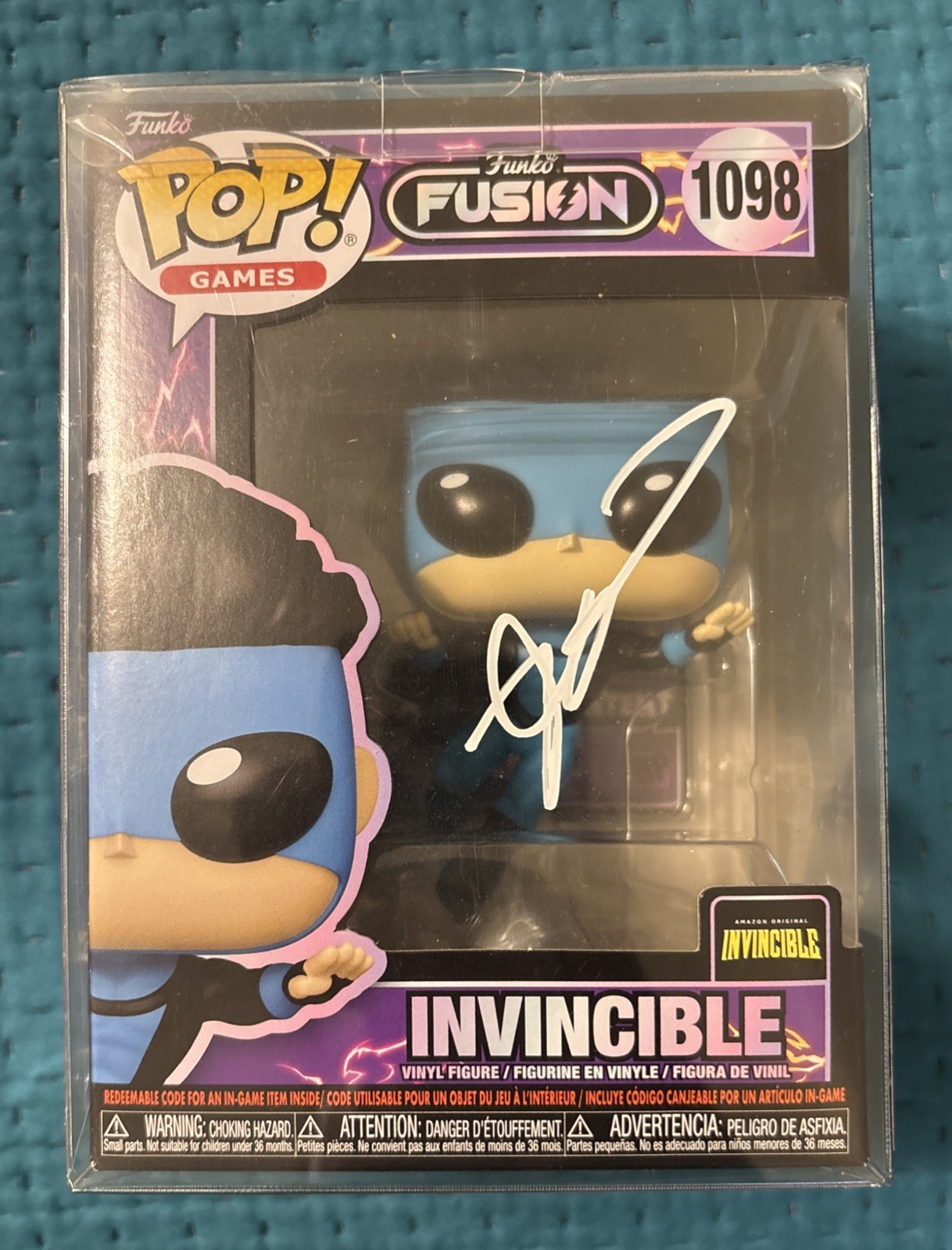 Signed/autographed Robert Kirkman Invincible Funko Pop #1090 SWAU Authenticated