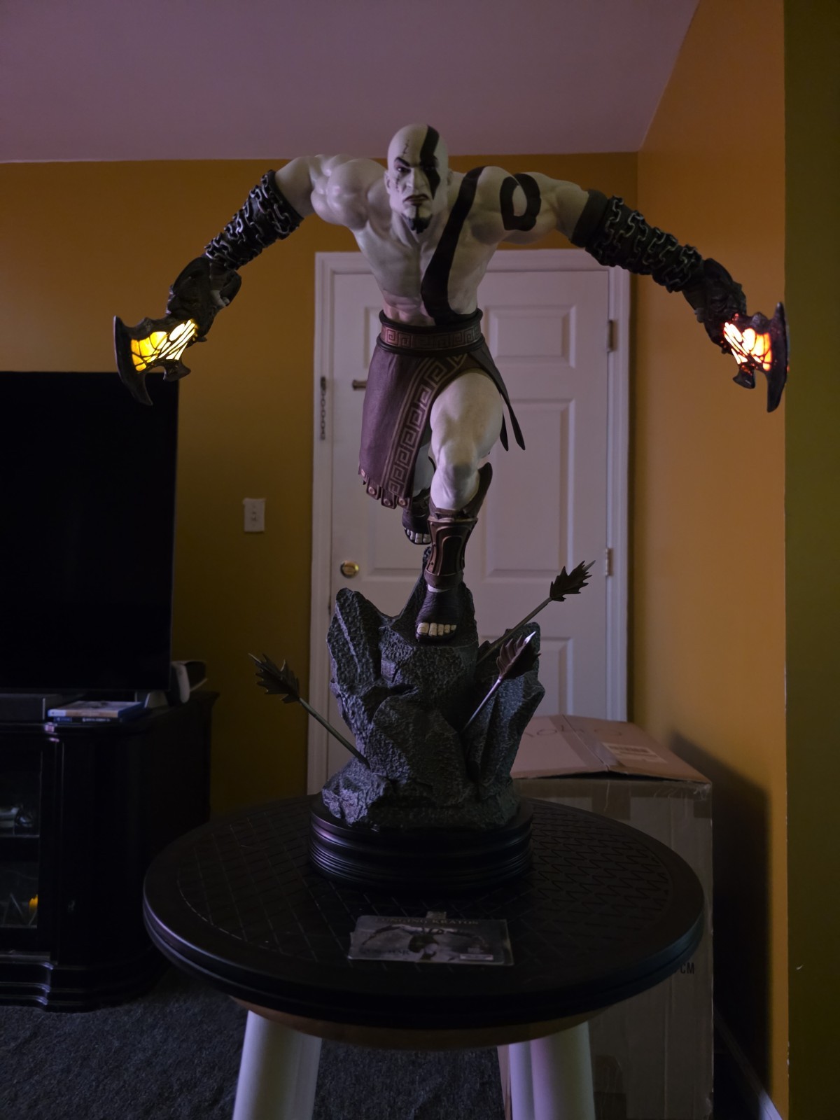 LUNGING KRATOS STATUE GOD OF WAR Gaming Heads Exclusive 70/500 Sideshow collect.