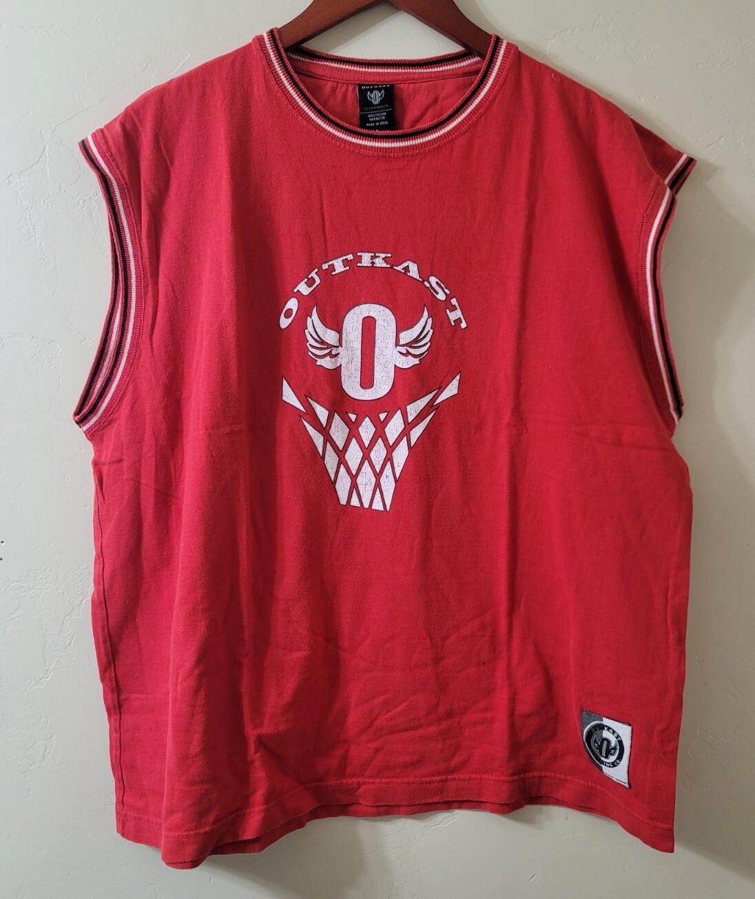 “O” Wings Logo Outkast Clothing Red Basketball Sleeveless Shirt Fits: XL Tag: L