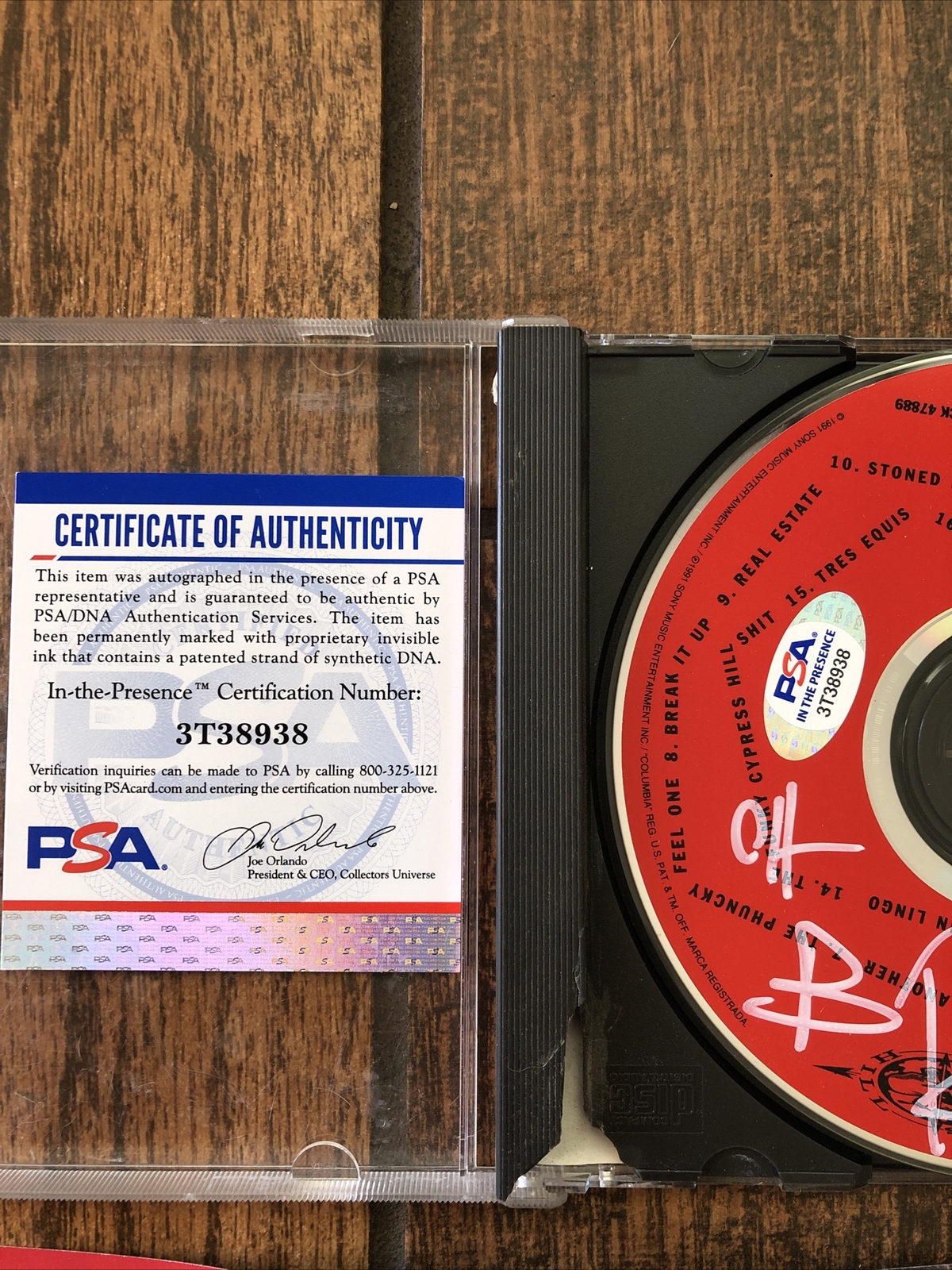 CYPRESS HILL B REAL SIGNED SELF TITLED CD And CD COVER PSA in The Presence ITP