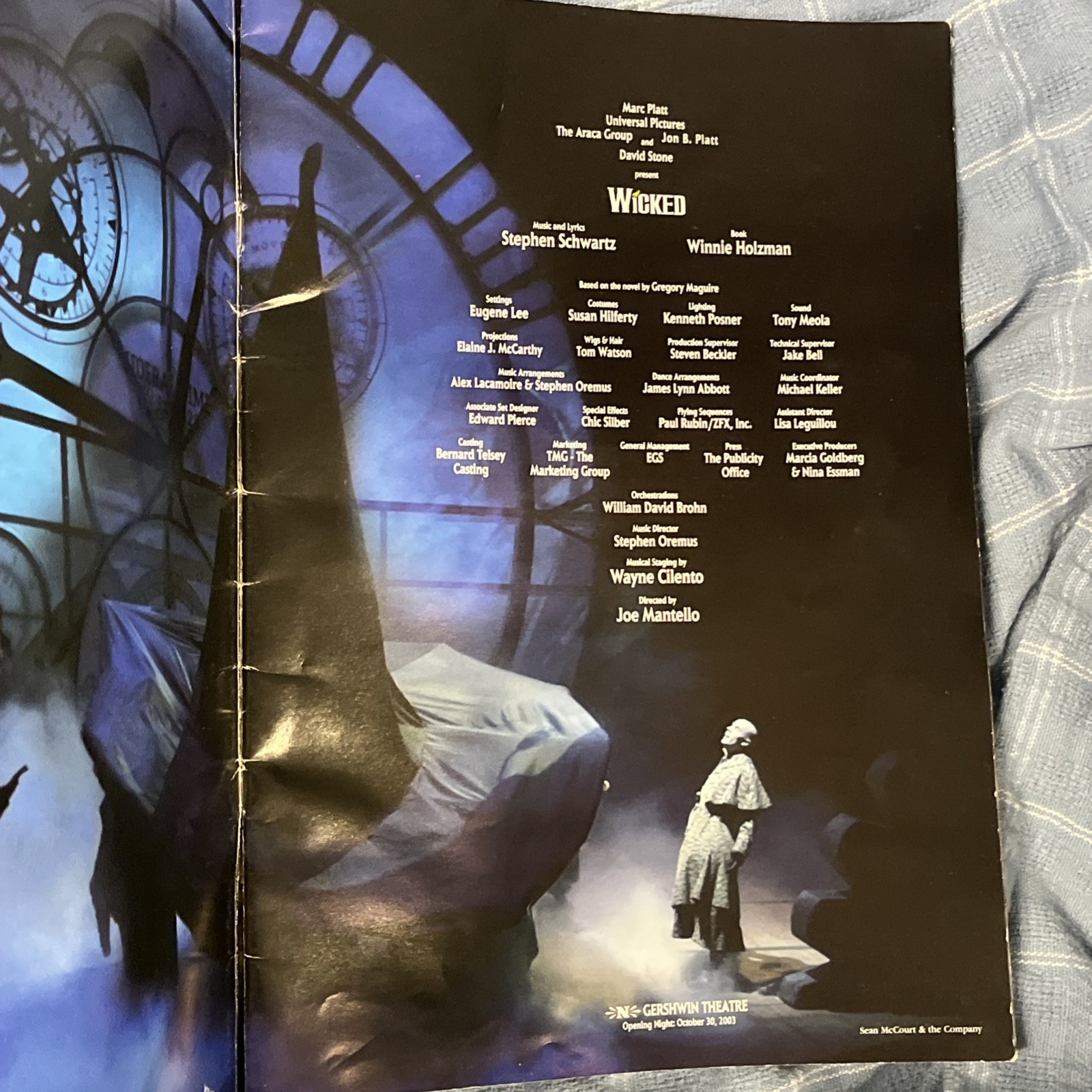 2003 Wicked Broadway Musical Souvenir Book Signed By Joel Grey + One Other