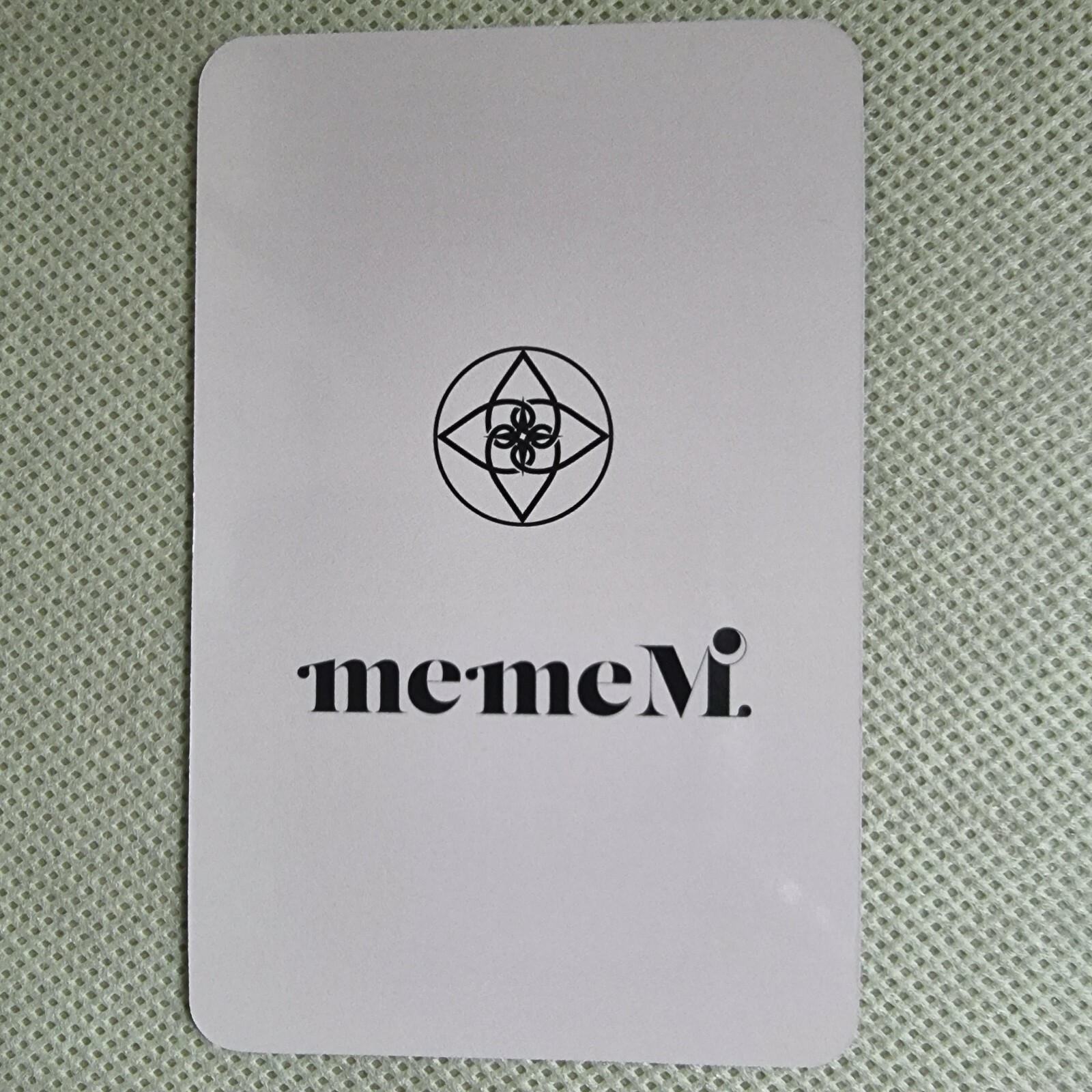 PURPLE KISS OFFICIAL 3RD MINI ALBUM ‘MEMEM’ Sound-Wave BENEFIT PHOTOCARD SET