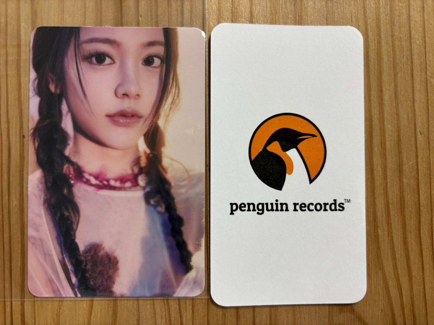 Hearts2Hearts H2H – The Chase RANDOM TRADING CARD PHOTO CARD