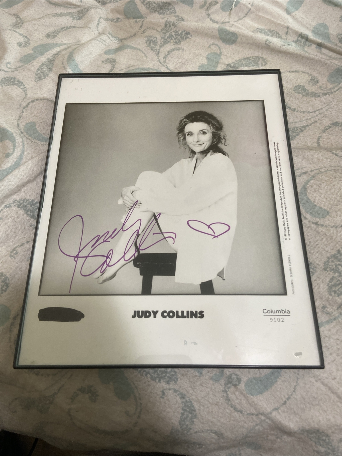 JUDY COLLINS SIGNED 8″ x 10″ AUTOGRAPHED MCS FRAMED “LOVE FROM JUDY COLLINS”