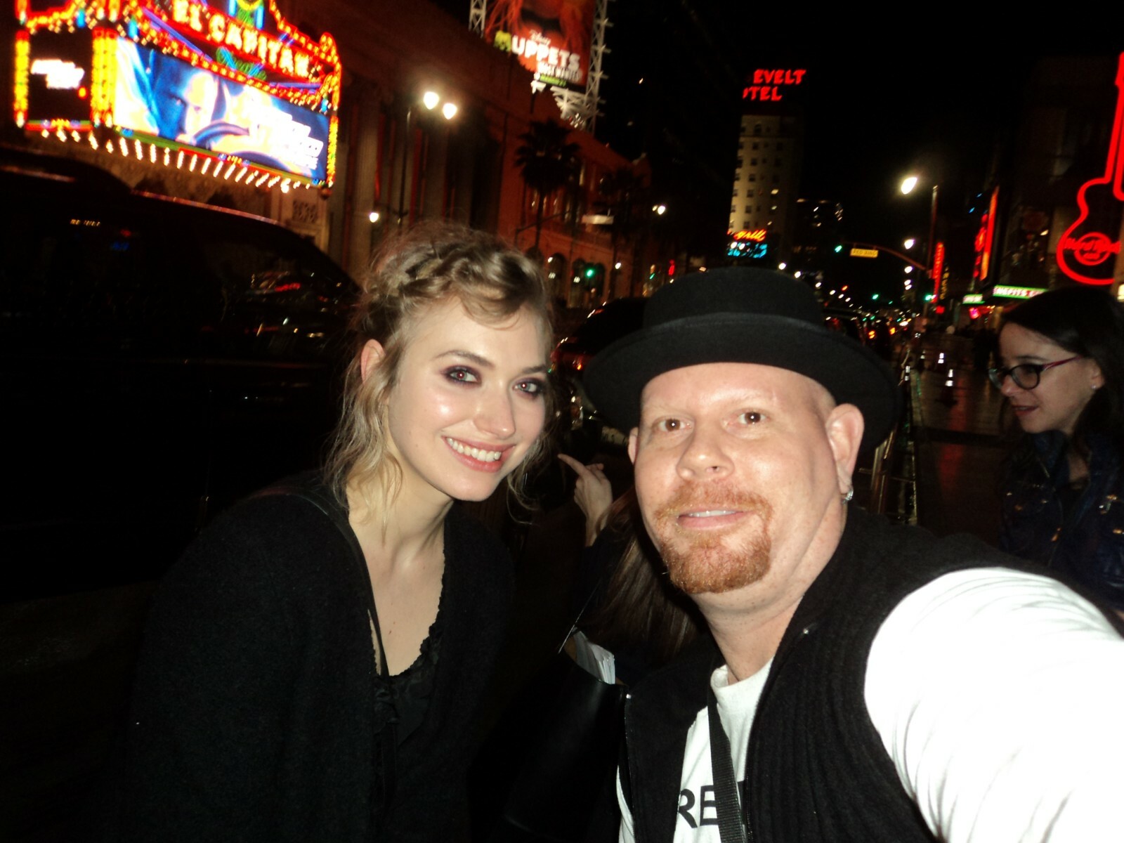 Imogen Poots Need For Speed autographed photo signed 8×10 #1 Julia Maddon