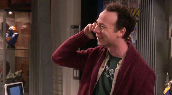THE BIG BANG THEORY Screen Used STUART BLOOM’S T-SHIRT S11 Ep21 Production PROP