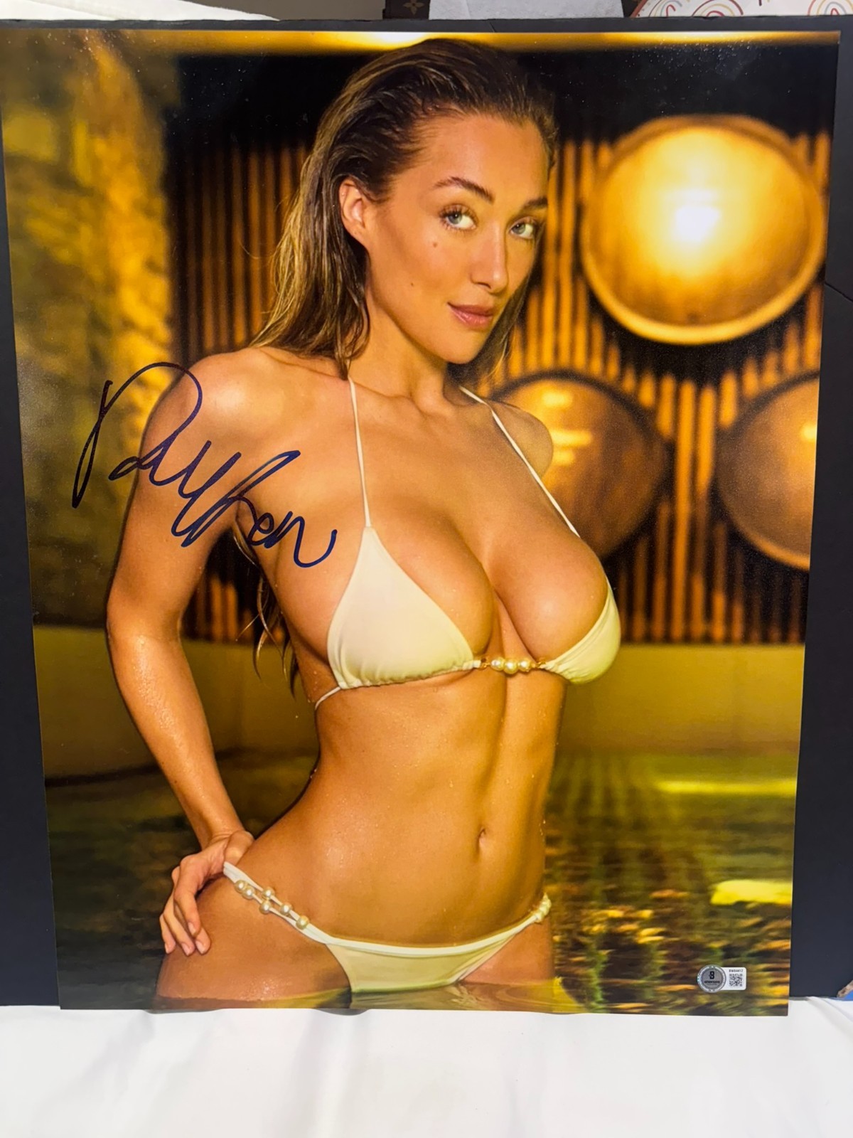 PENNY LANE SIGNED 16X20 SI SWIMSUIT MODEL PHOTO SPORTS SI MAG AUTO BECKETT COA