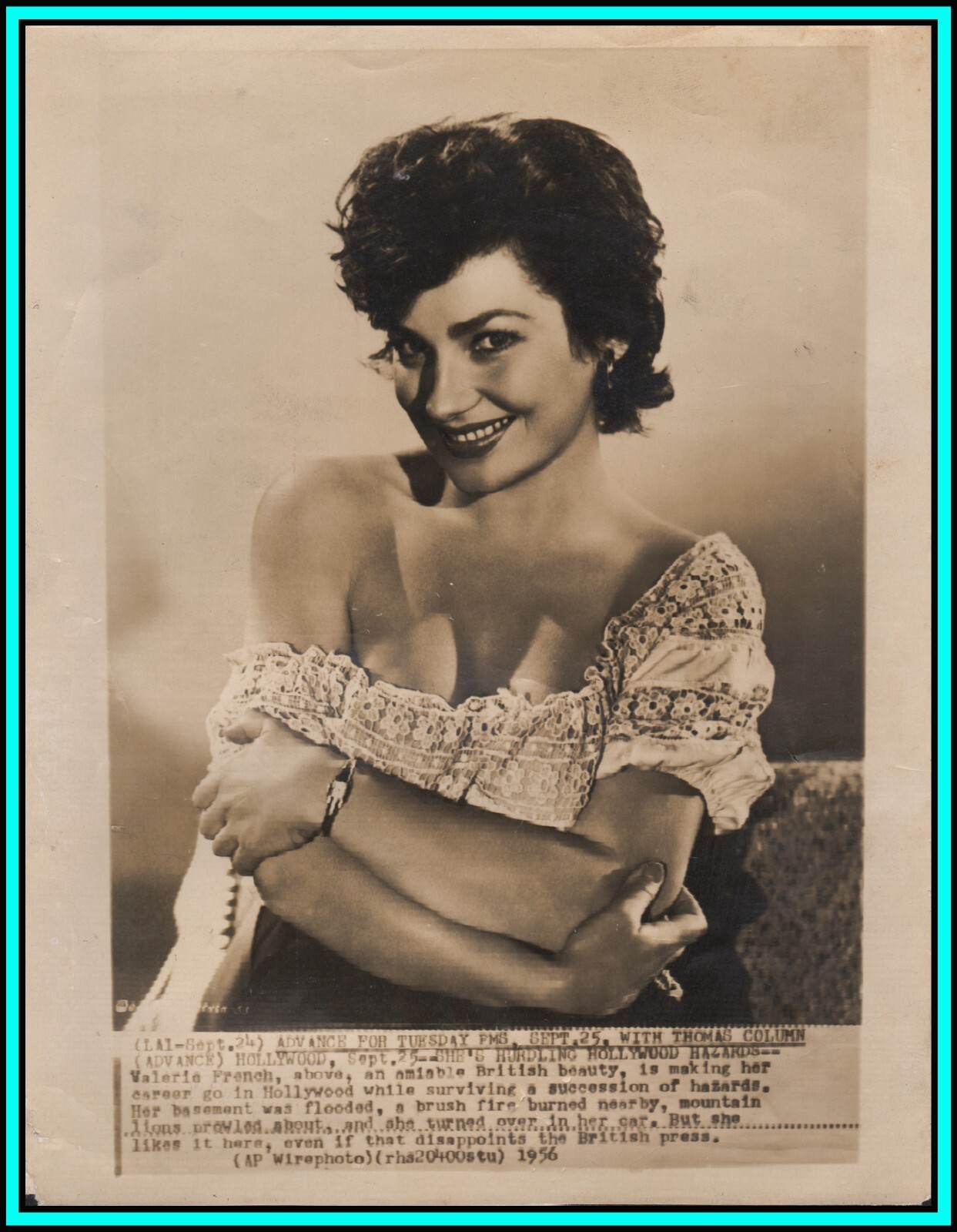 VALERIE FRENCH – English Actress – Original Vintage AP WirePhoto PORTRAIT – 1950