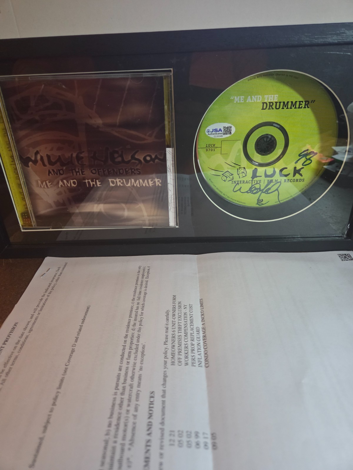 WILLIE NELSON signed “ME AND THE DRUMMER” CD ALBUM framed JSA coa free s/h