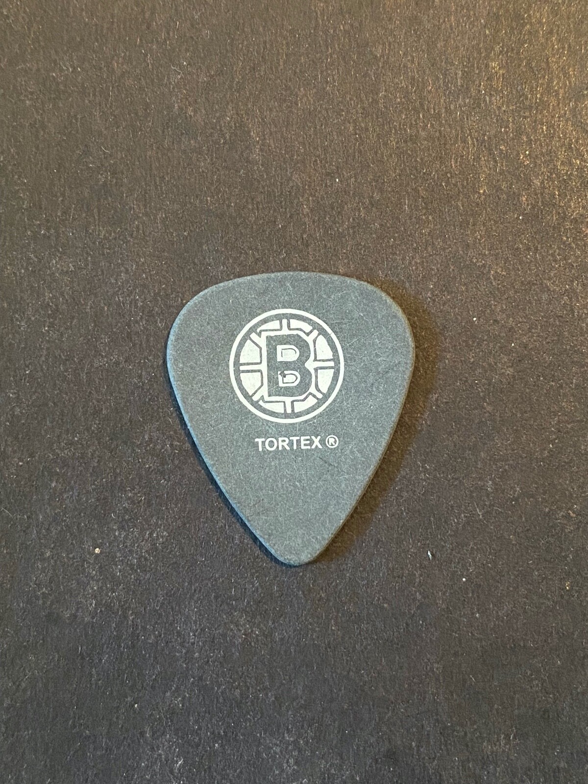 guitar pick collection – Bryan Adams. Keith Scott. BOSTON BRUINS