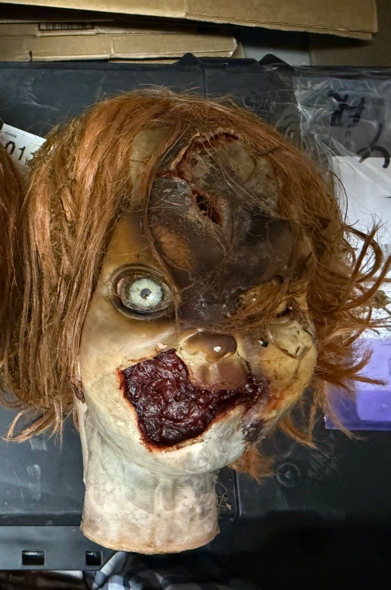 CHUCKY Screen Used Head Colonel’s Cabin TV Show Movie Prop Horror Childs Play 3