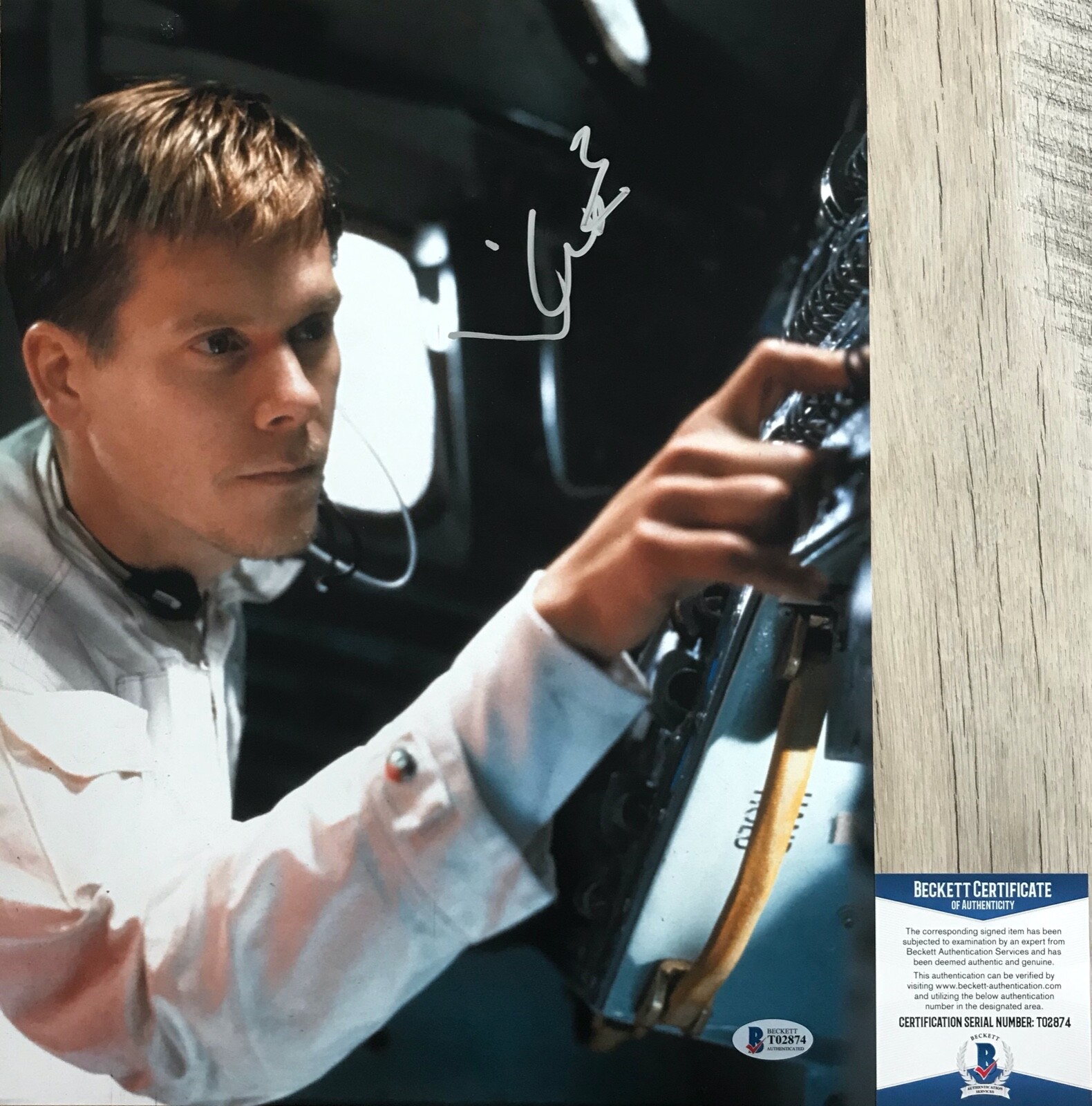 KEVIN BACON JACK SWIGERT SIGNED APOLLO 13 11X14 PHOTO BECKETT BAS