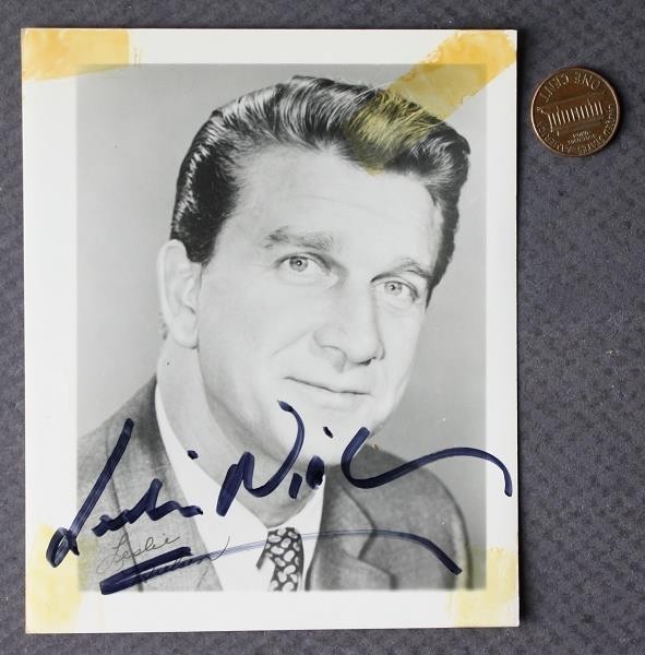 TV Movie Star Leslie Nielsen AUTOGRAPHED SIGNED VINTAGE Portrait Photo RARE +