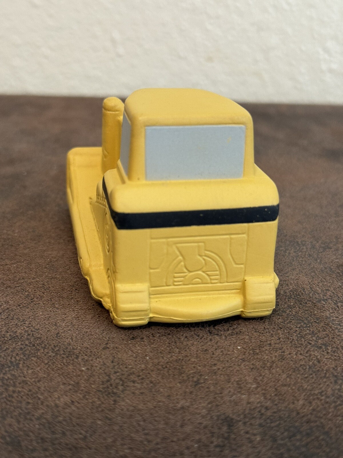 Rare! 2006 HOOT Movie PROMOTIONAL ITEM Tractor Squishy Luke Wilson Logan Lerman
