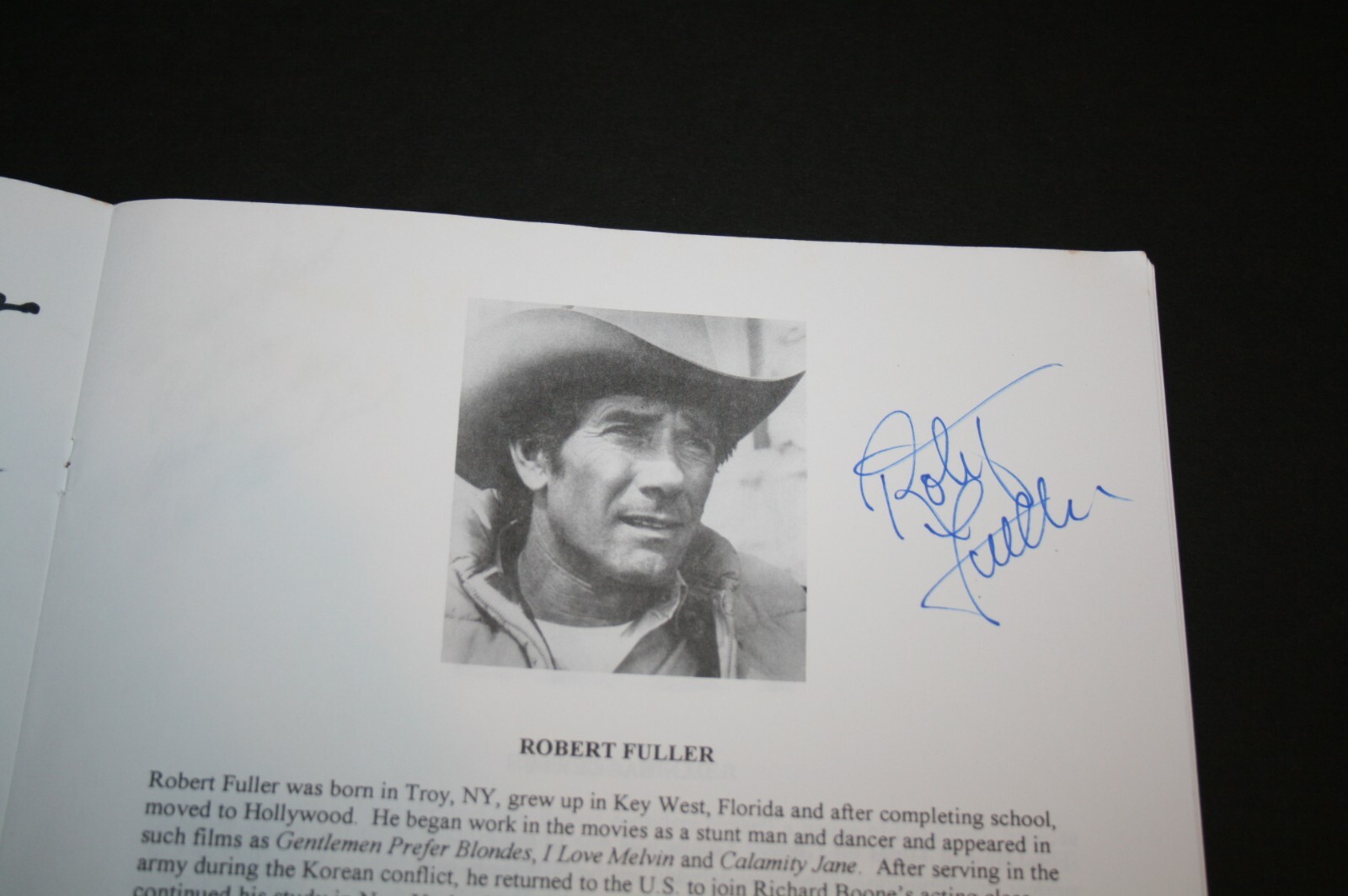Western Film Fair 1998 Program With 11 Autographs ( Donna Douglas )