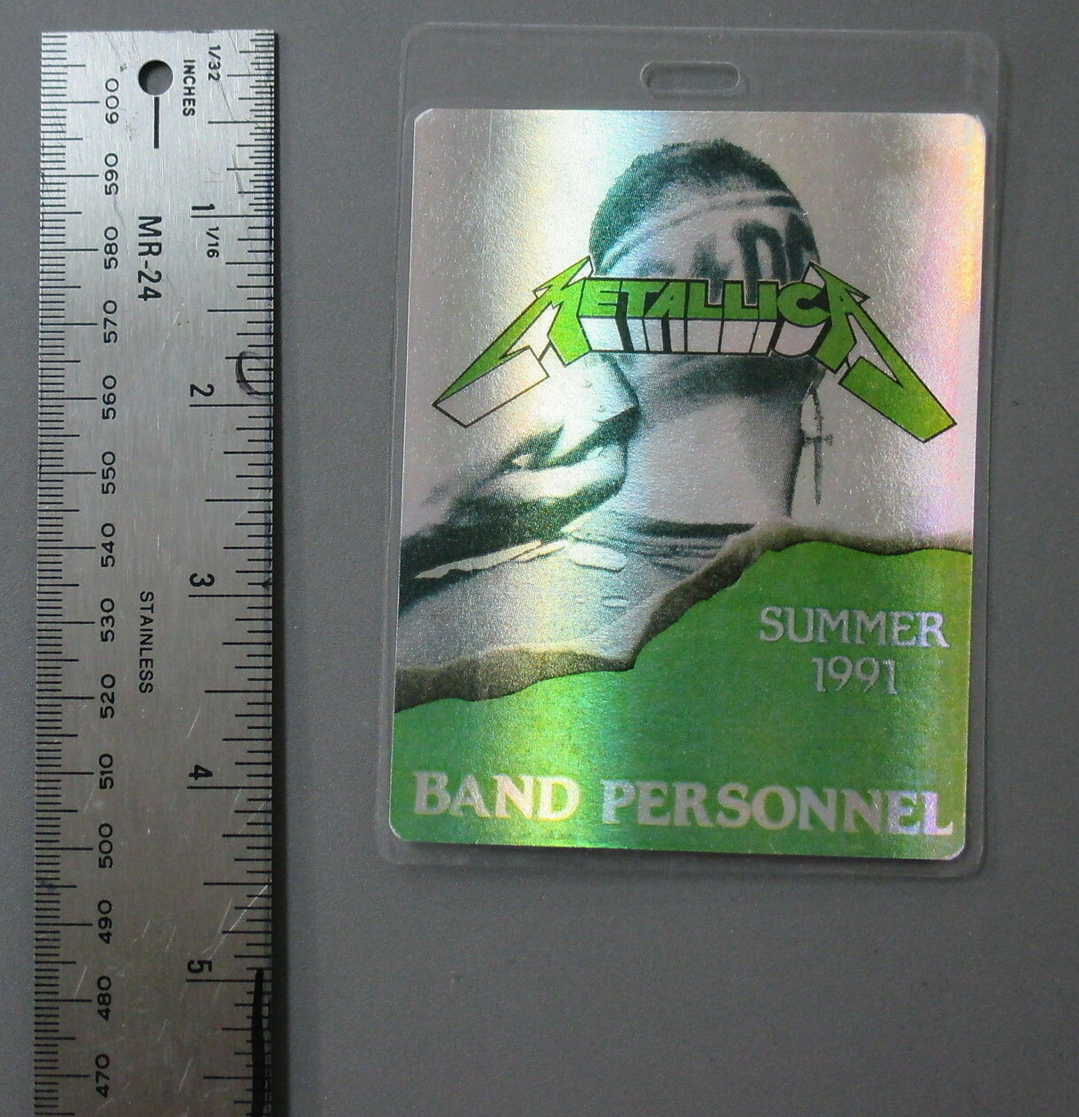 AC/DC backstage pass Laminated with Metallica Summer ’91 Beautiful foil paper !