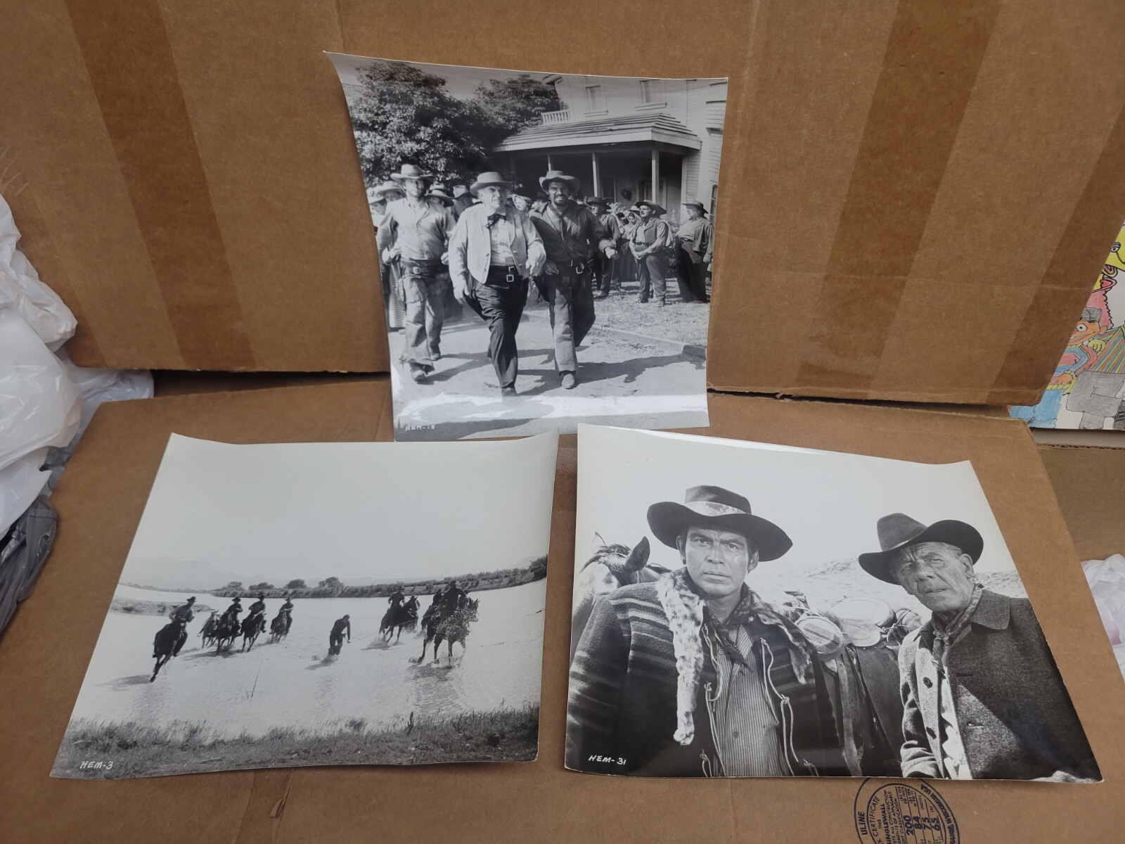 Hang ‘Em High (1968) 8×10 black & white movie photo Lot Of 3 (6)