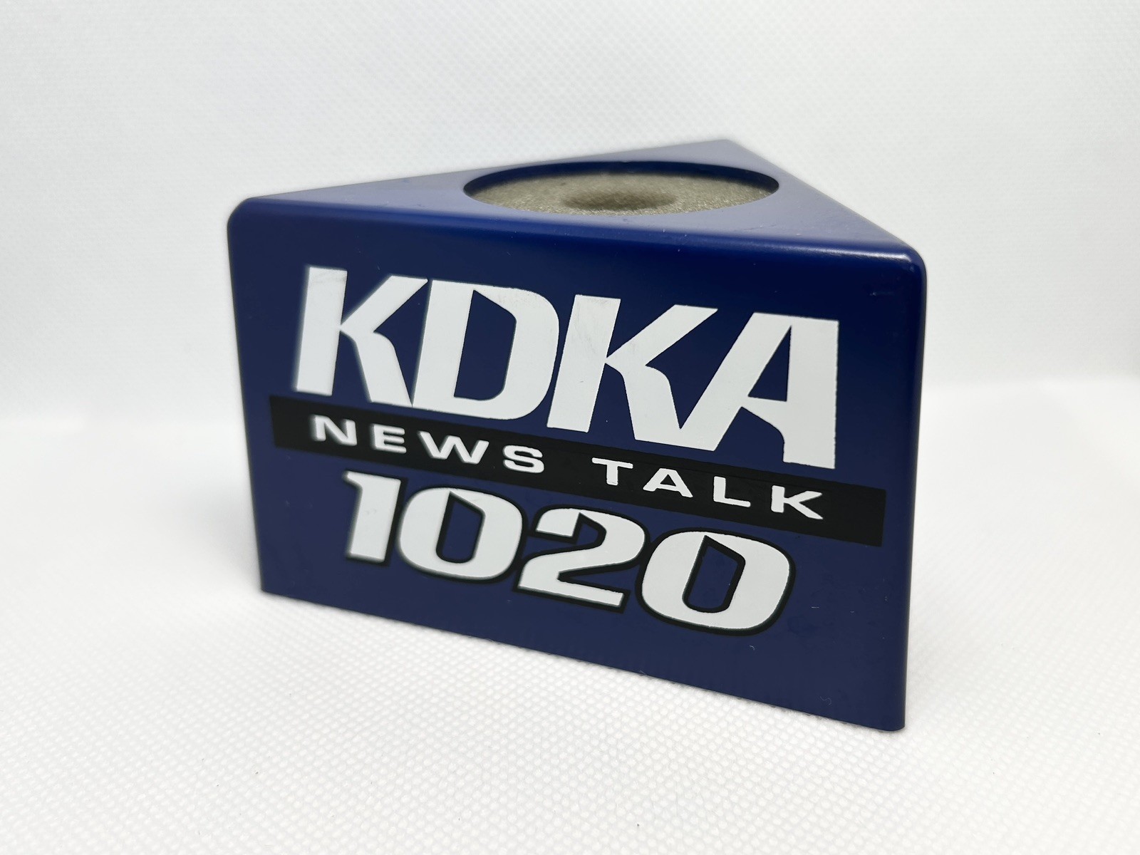 Vintage KDKA News Talk Radio 1020 Pittsburgh PA Mic Flag Microphone Cover RARE