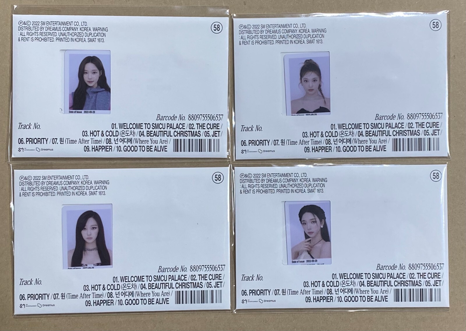 aespa 2022 Winter SMTOWN : SMCU PALACE Membership Card Ver. + PHOTOCARD SEALED